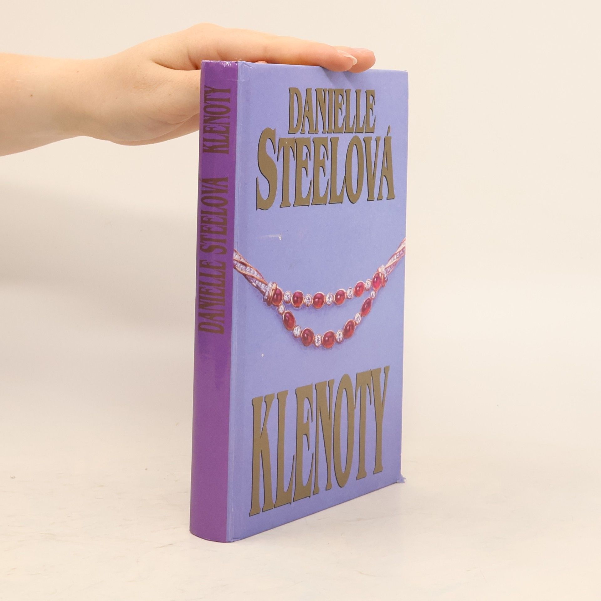 Danielle Steel Klenoty
