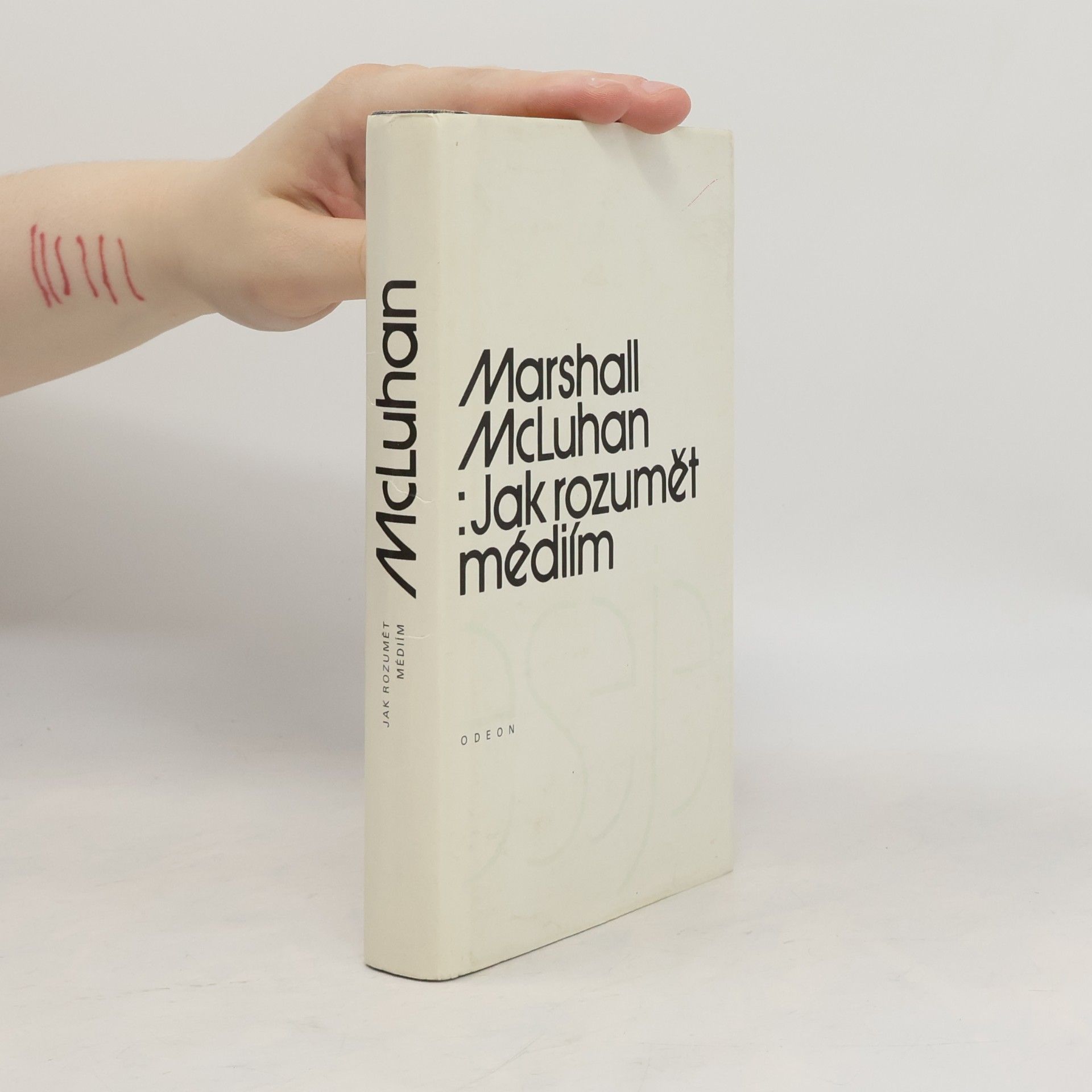 Marshall McLuhan Jak rozumět médiím