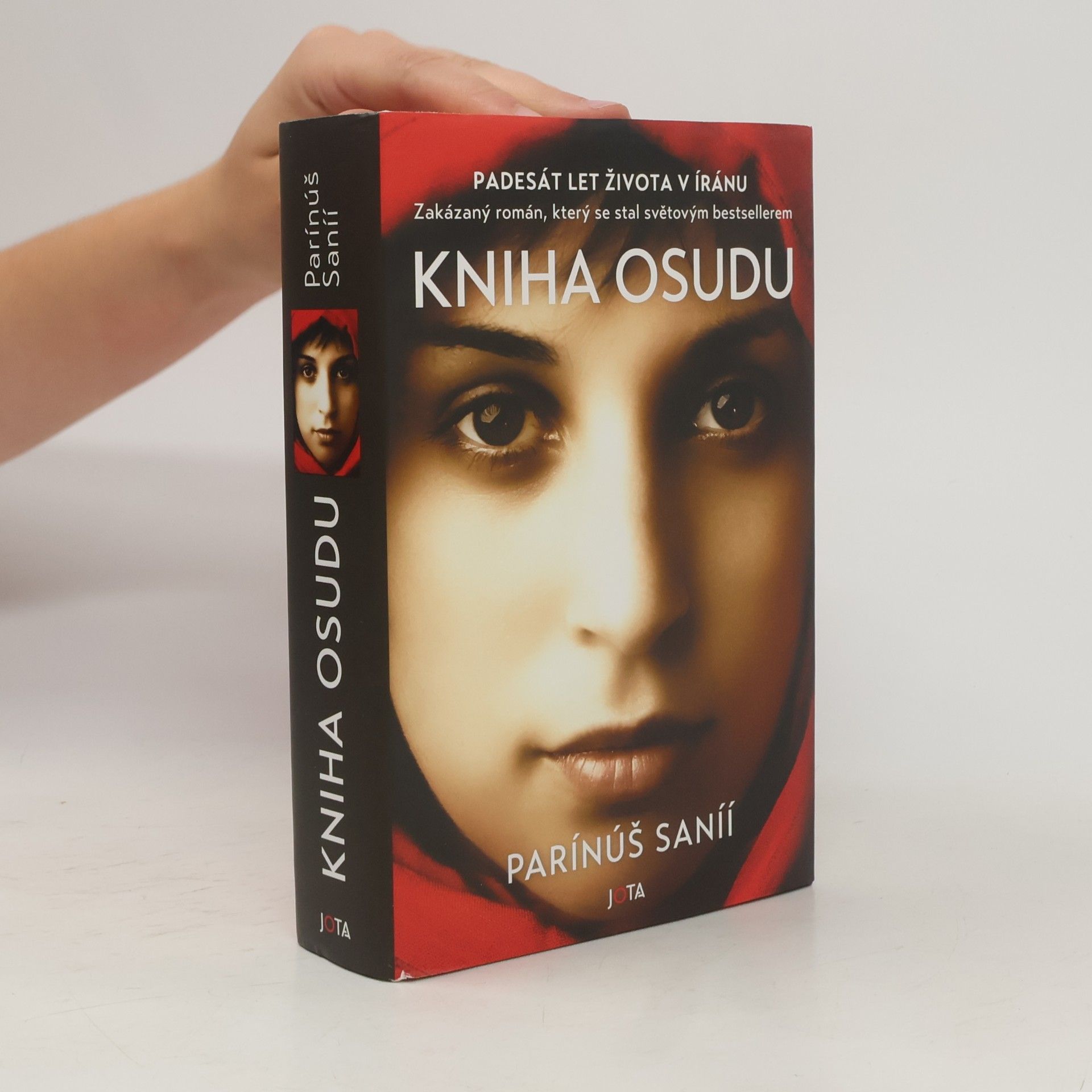 Parinoush Saniee Kniha osudu