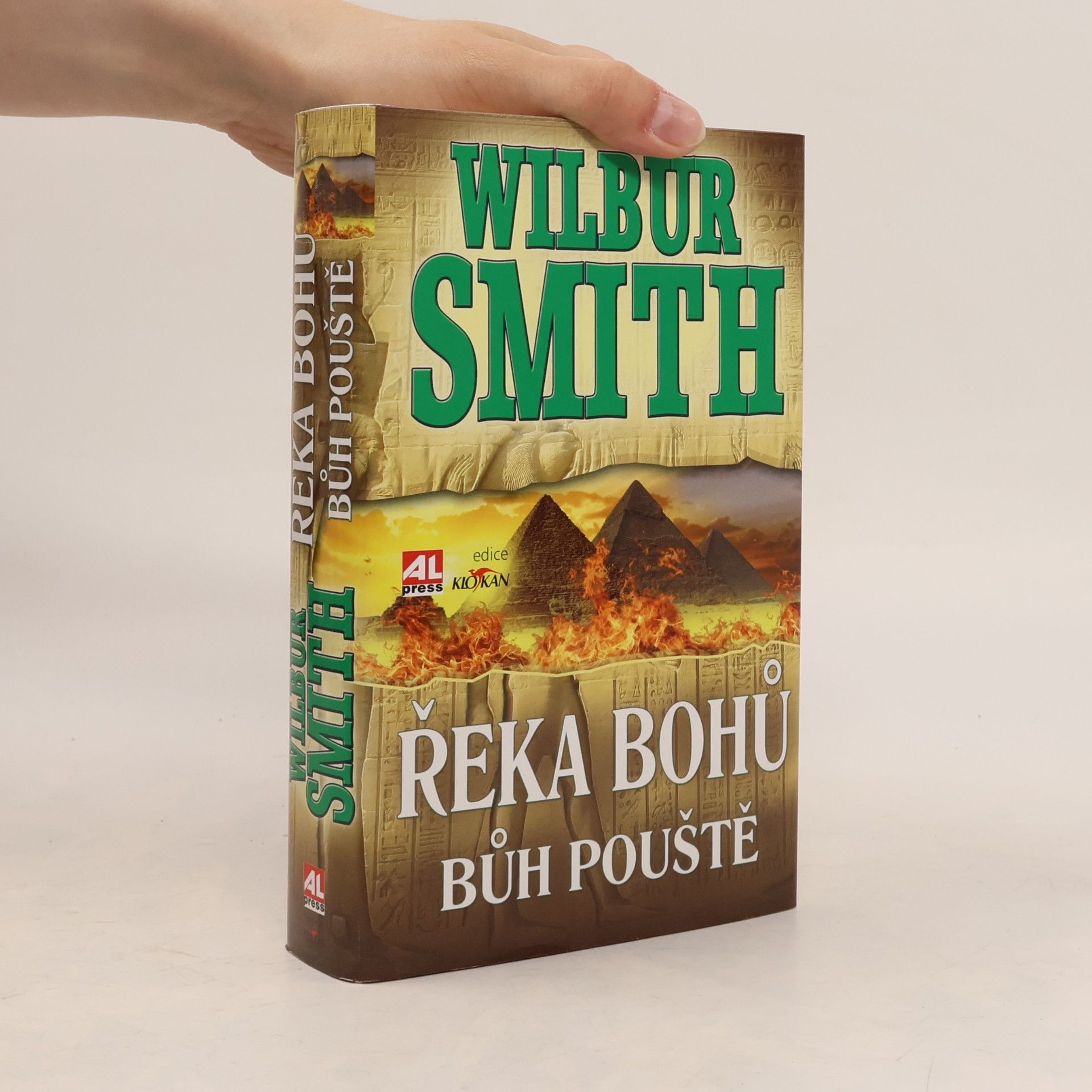 Wilbur A. Smith Řeka bohů. Bůh pouště