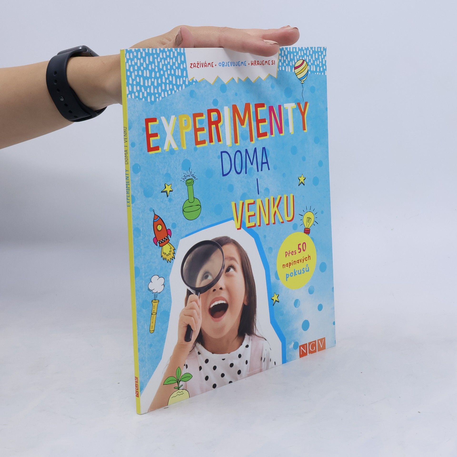 Kolektiv autorů Experimenty doma i venku