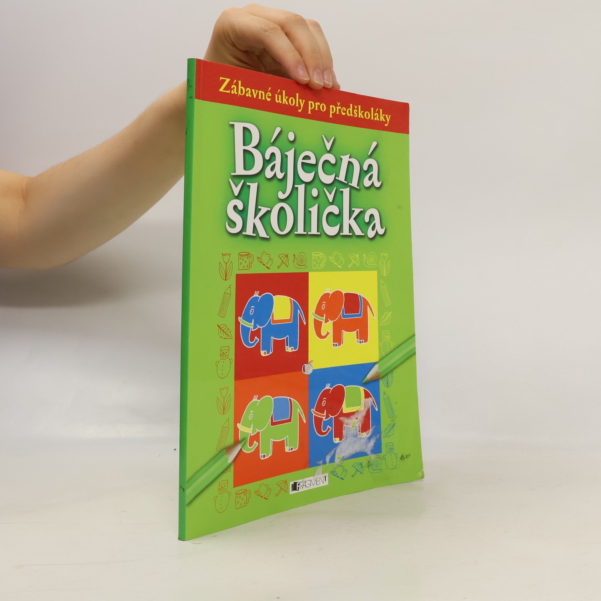 Autores varios Báječná školička