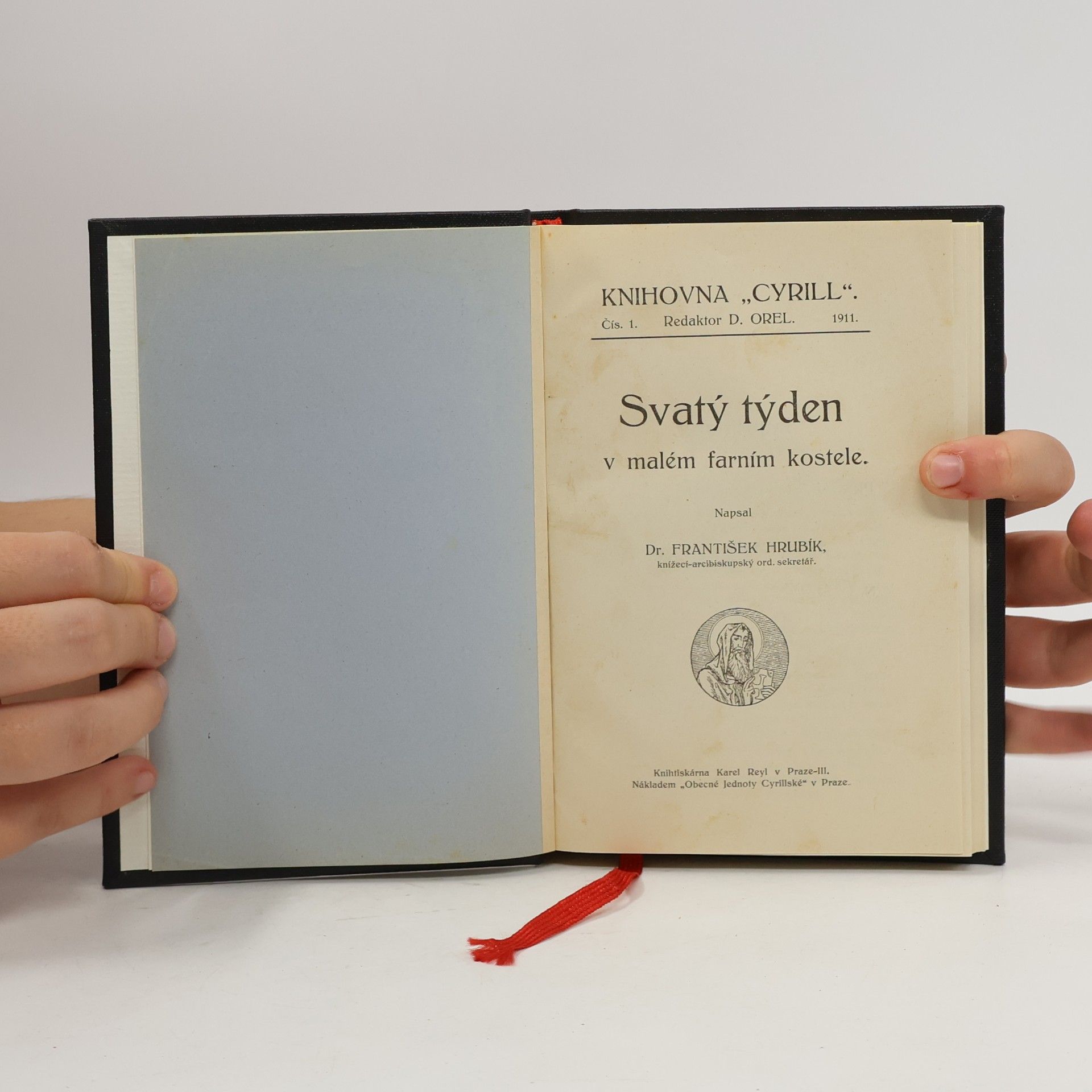 František Hrubík Svatý týden v malém farním kostele