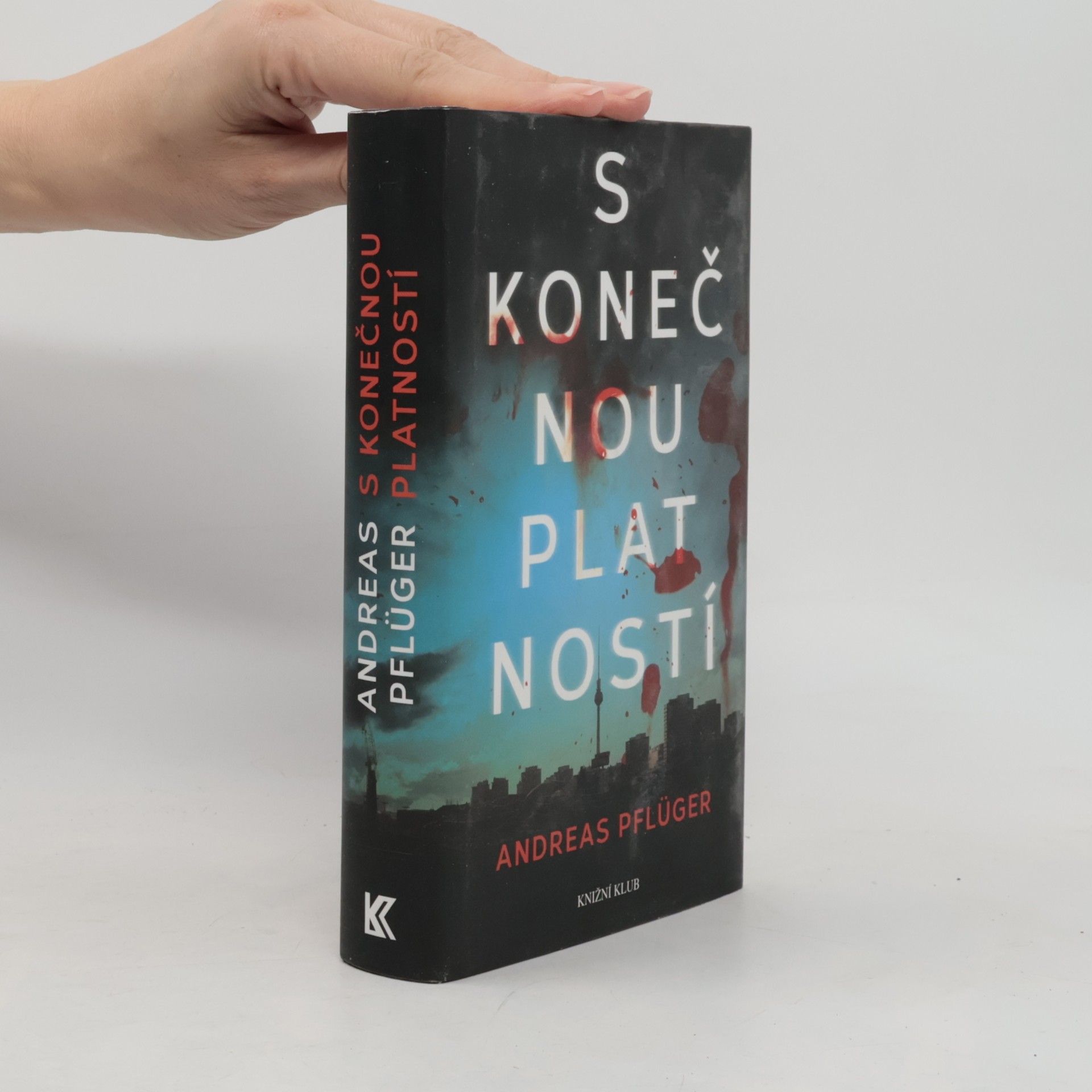 S konečnou platností