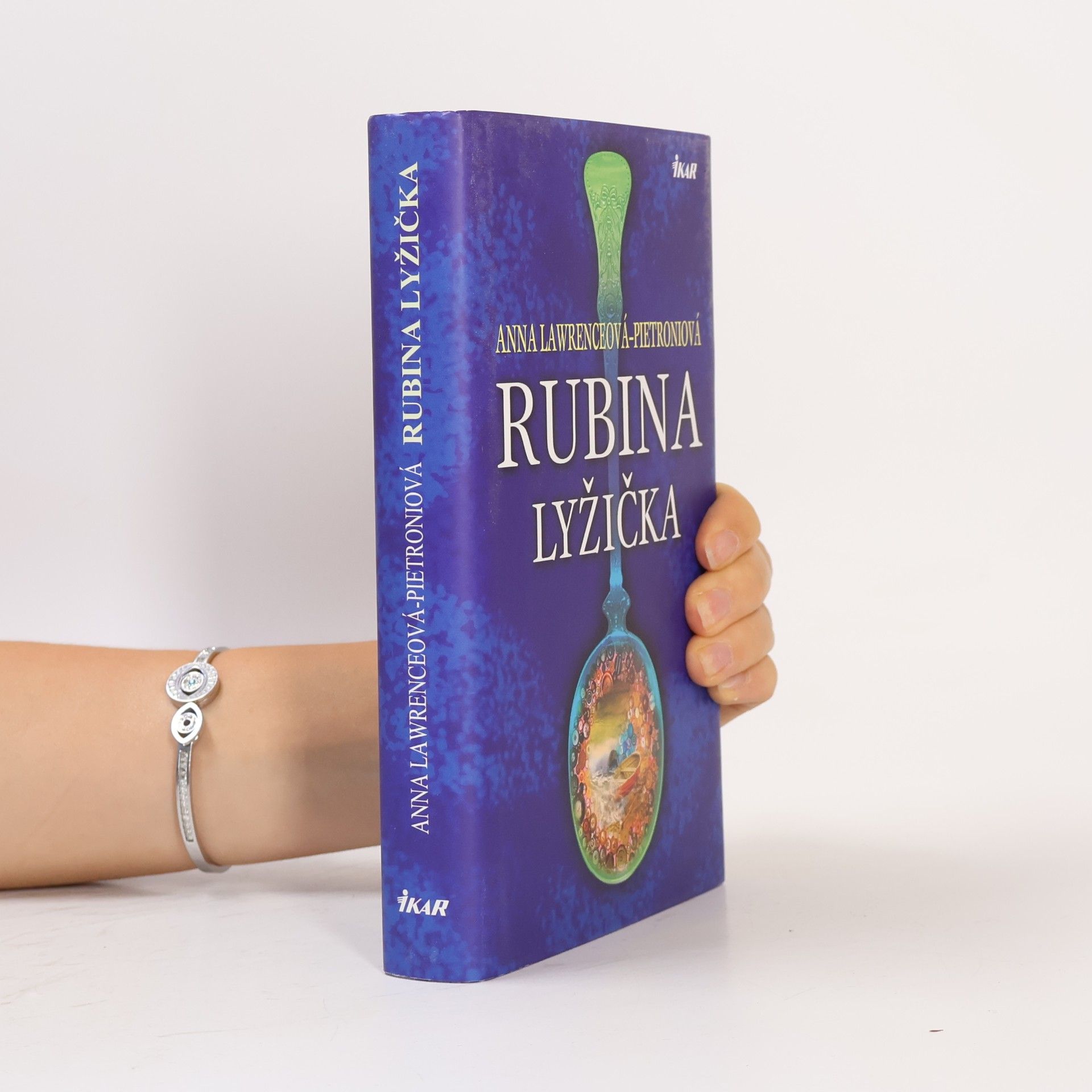 Anna Lawrence Pietroni Rubina lyžička