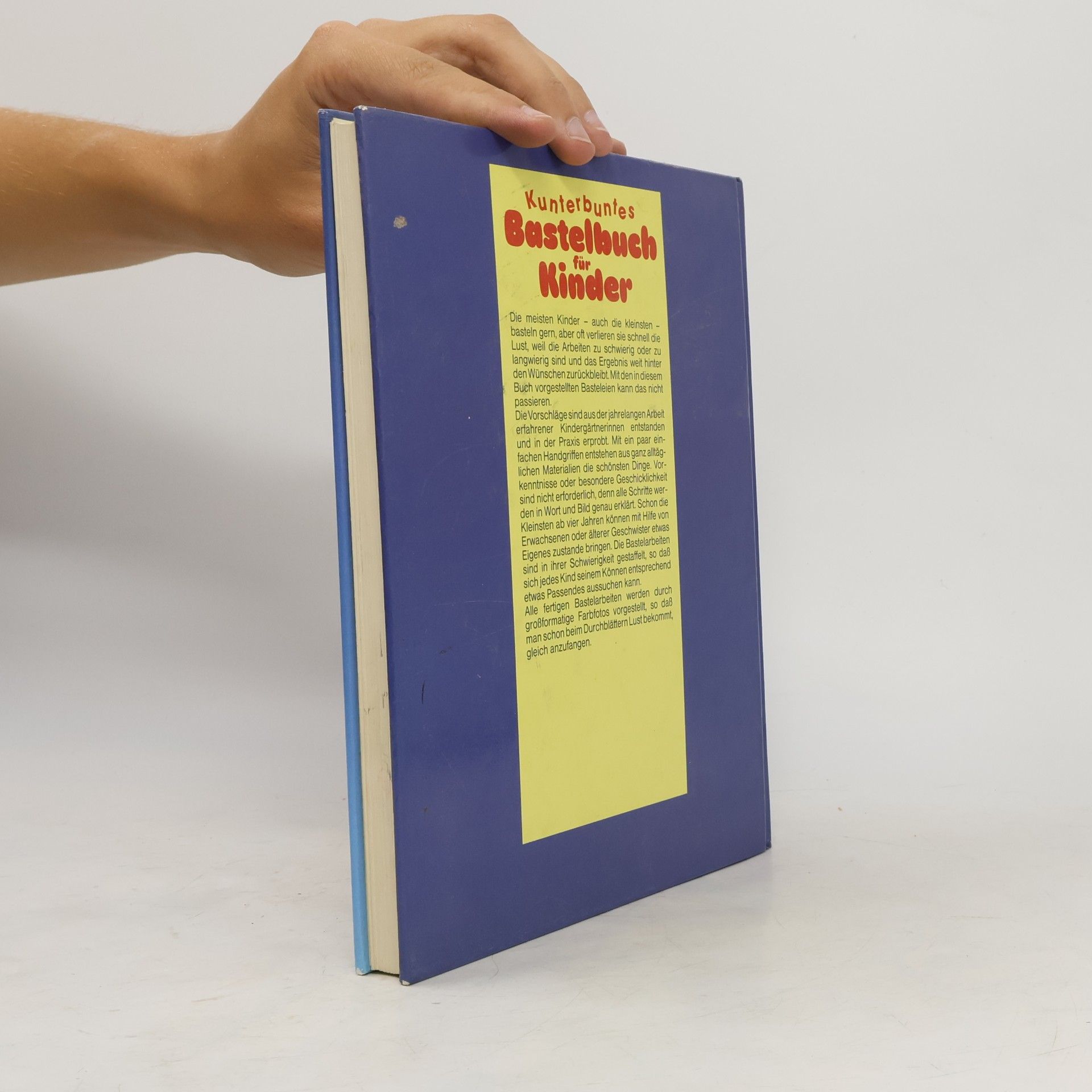 Autorenkollektiv Kunterbuntes Bastelbuch für Kinder
