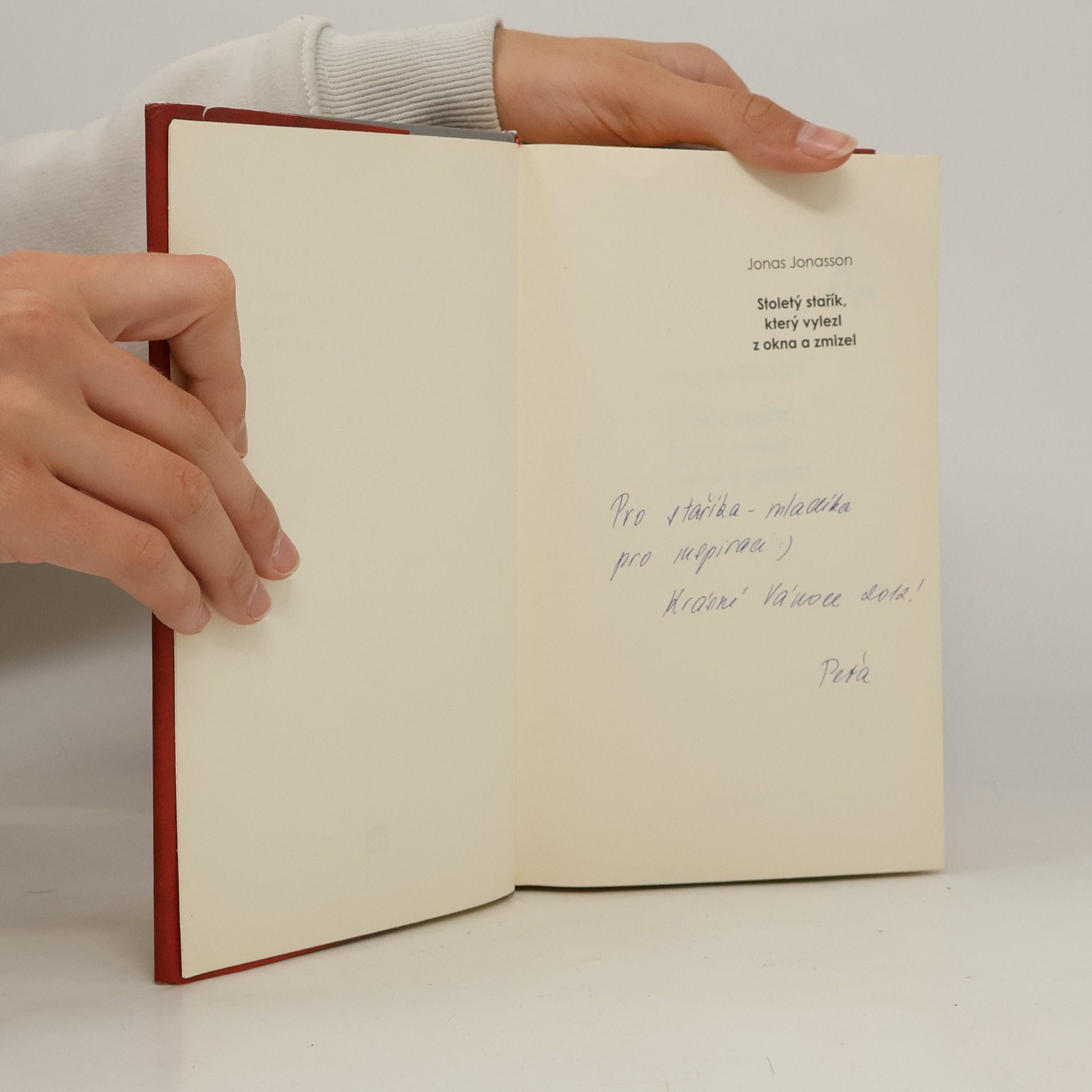 Jonas Jonasson Stoletý stařík, který vylezl z okna a zmizel