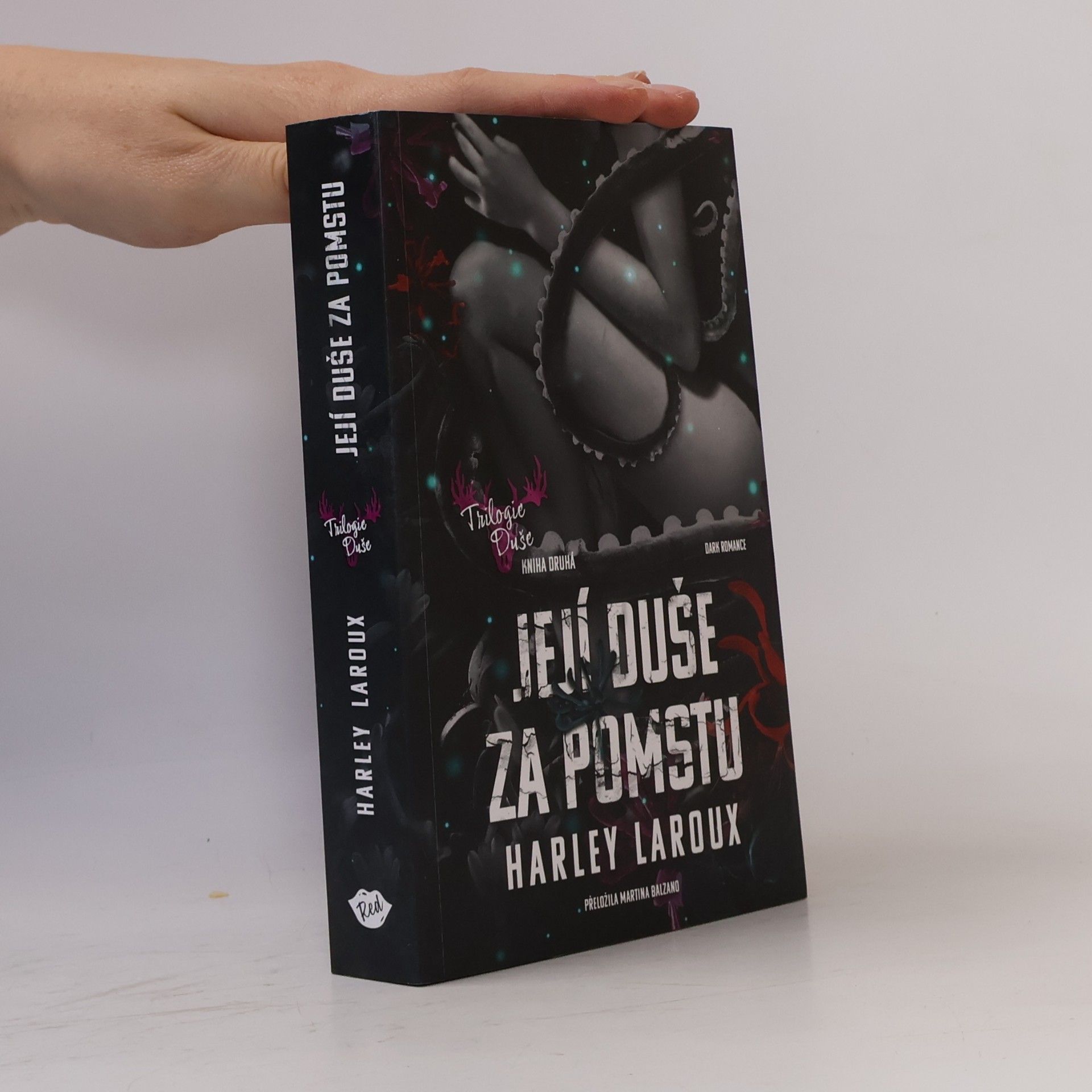 Harley Laroux Její duše za pomstu