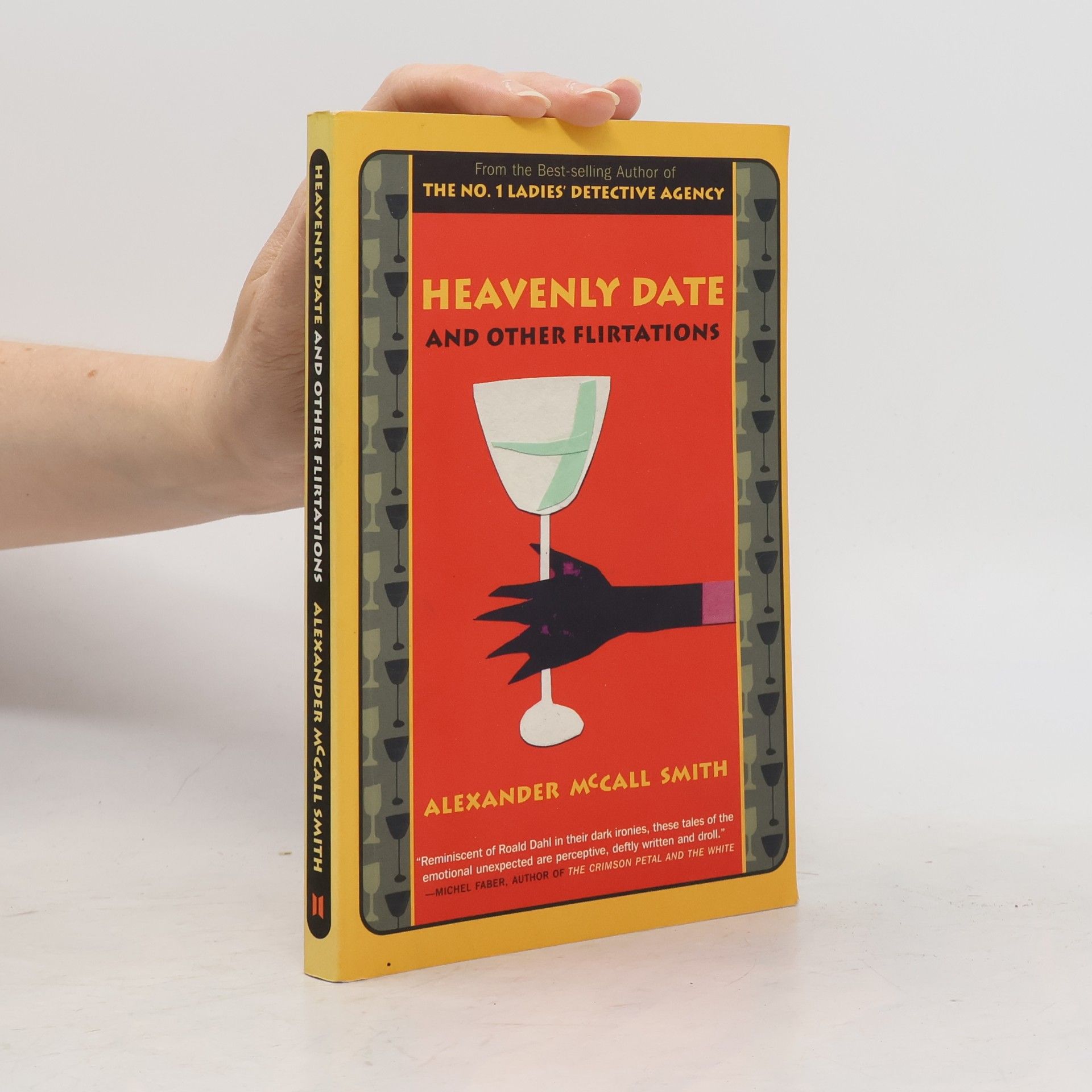Alexander McCall Smith Heavenly Date and Other Flirtations