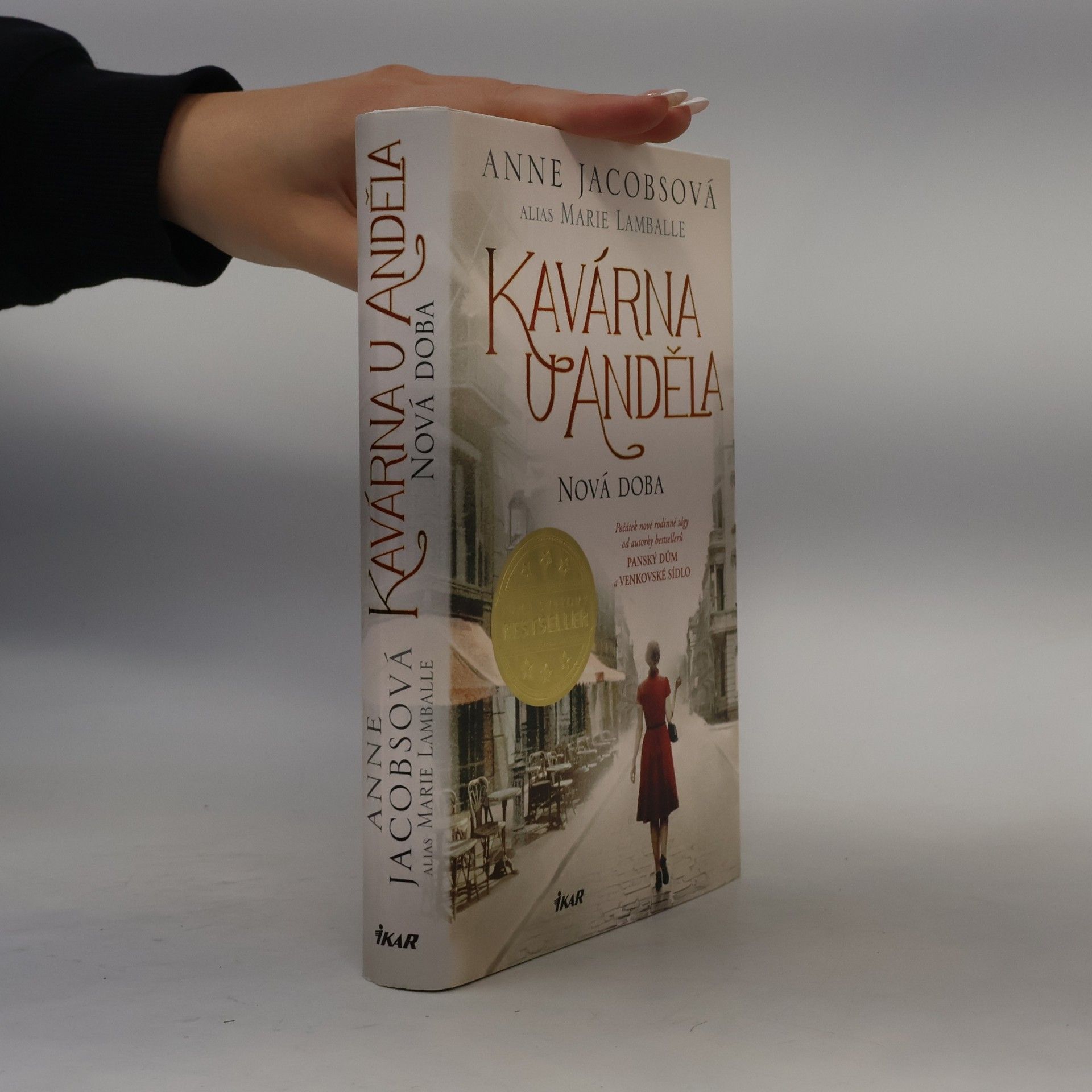 Anne Jacobs Kavárna U Anděla. Nová doba