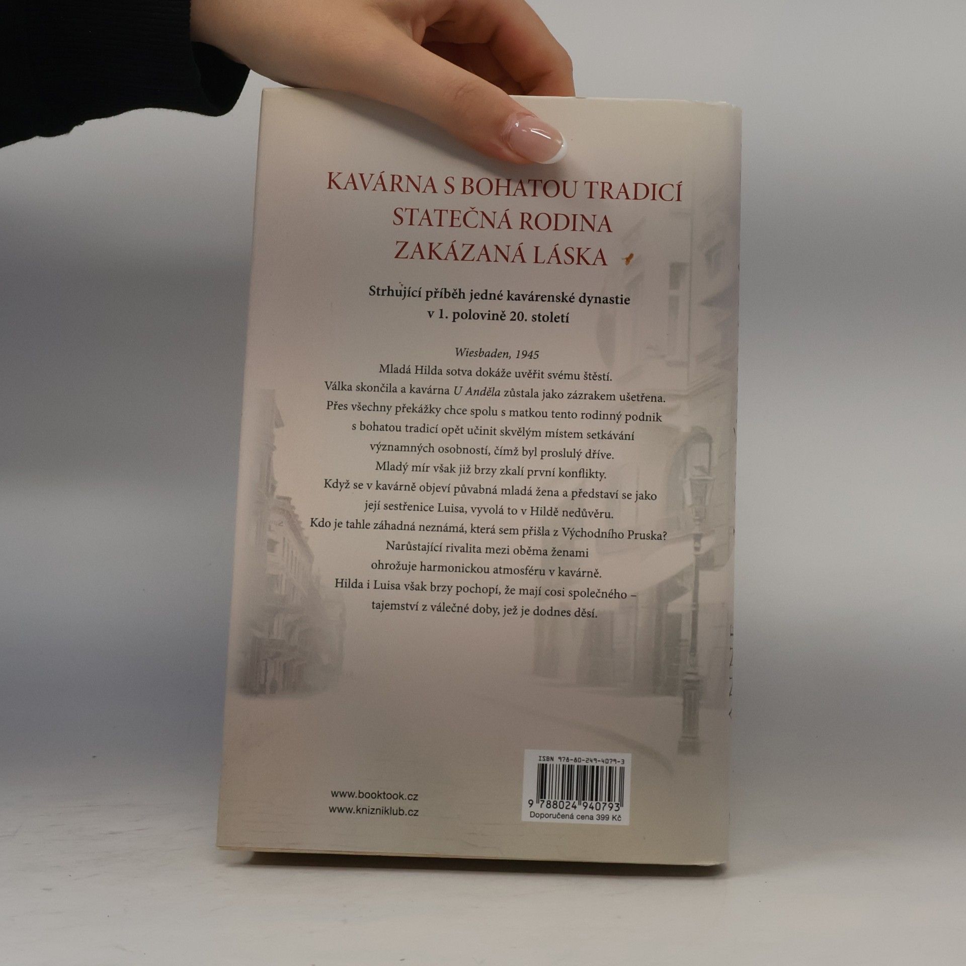 Anne Jacobs Kavárna U Anděla. Nová doba