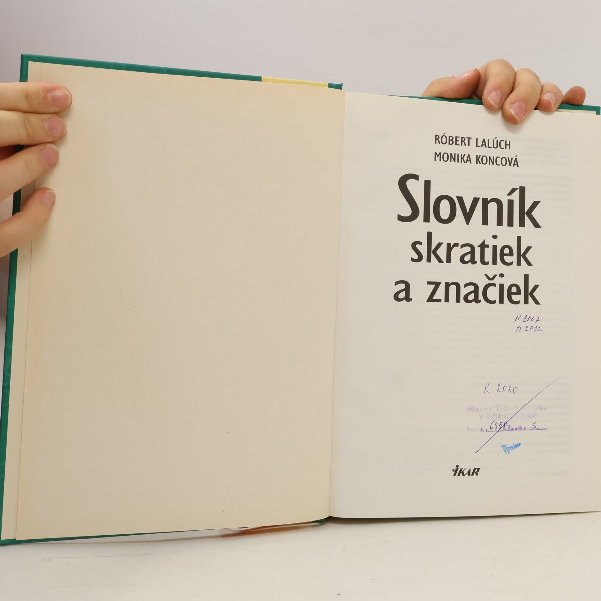 Róbert Lalúch Slovník skratiek a značiek