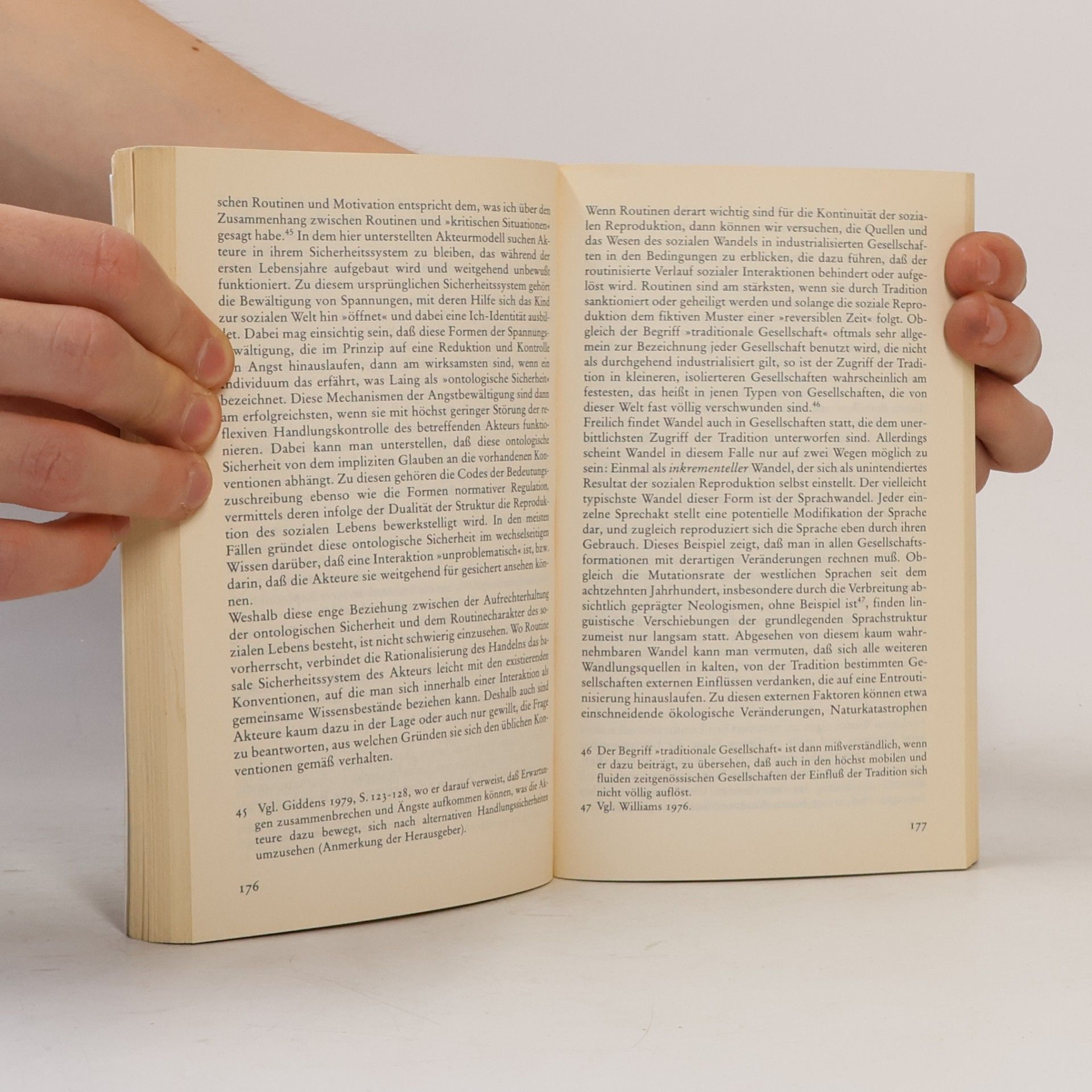 Hans-Peter Müller Suhrkamp Taschenbuch Wissenschaft - 1172: Sozialer Wandel