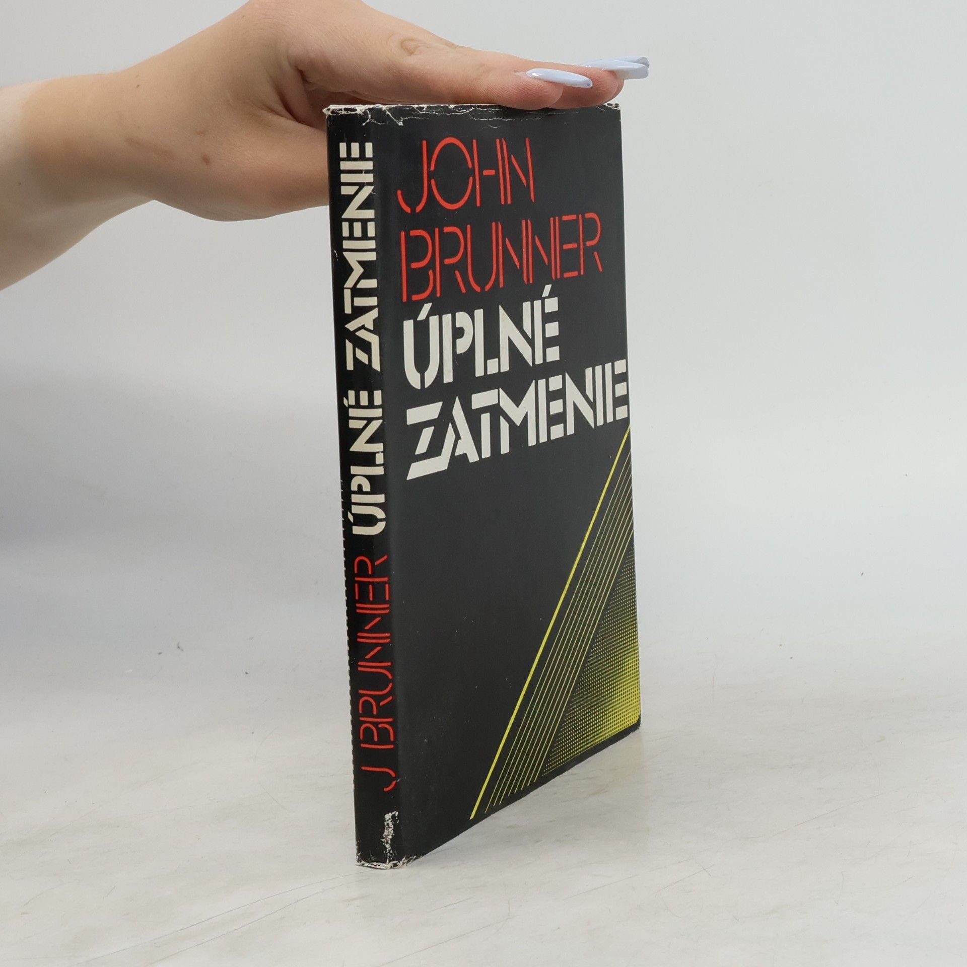 John Brunner Úplné zatmenie