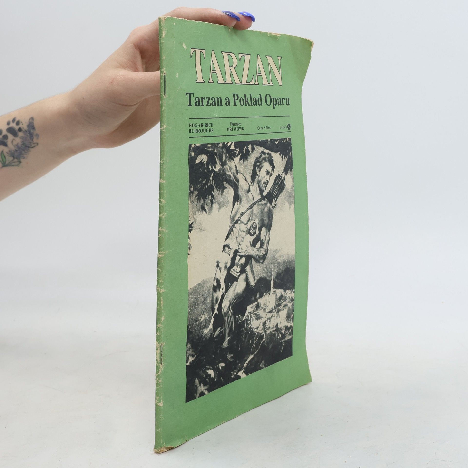 Edgar Rice Burroughs Tarzan a poklad Oparu