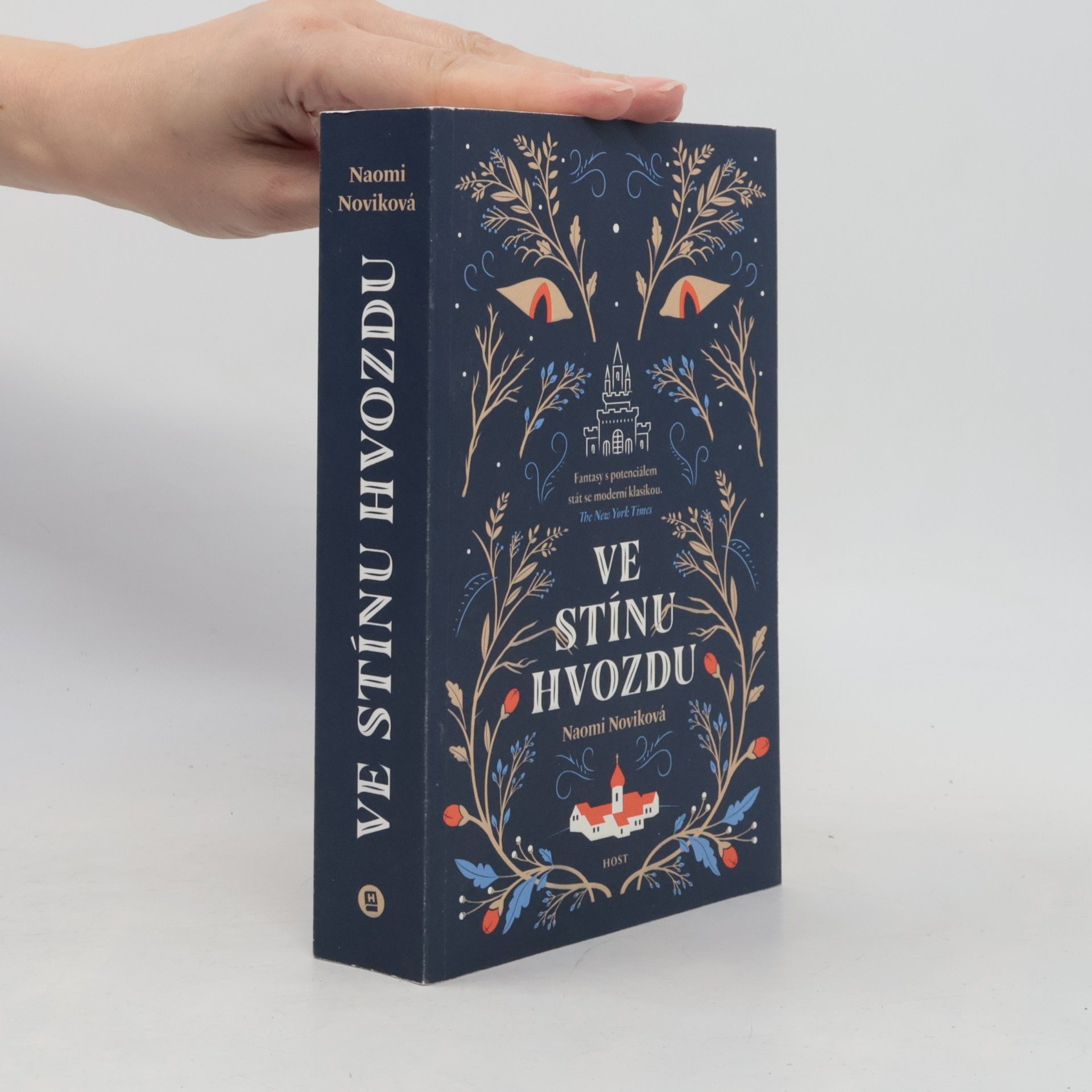 Naomi Novik Ve stínu Hvozdu