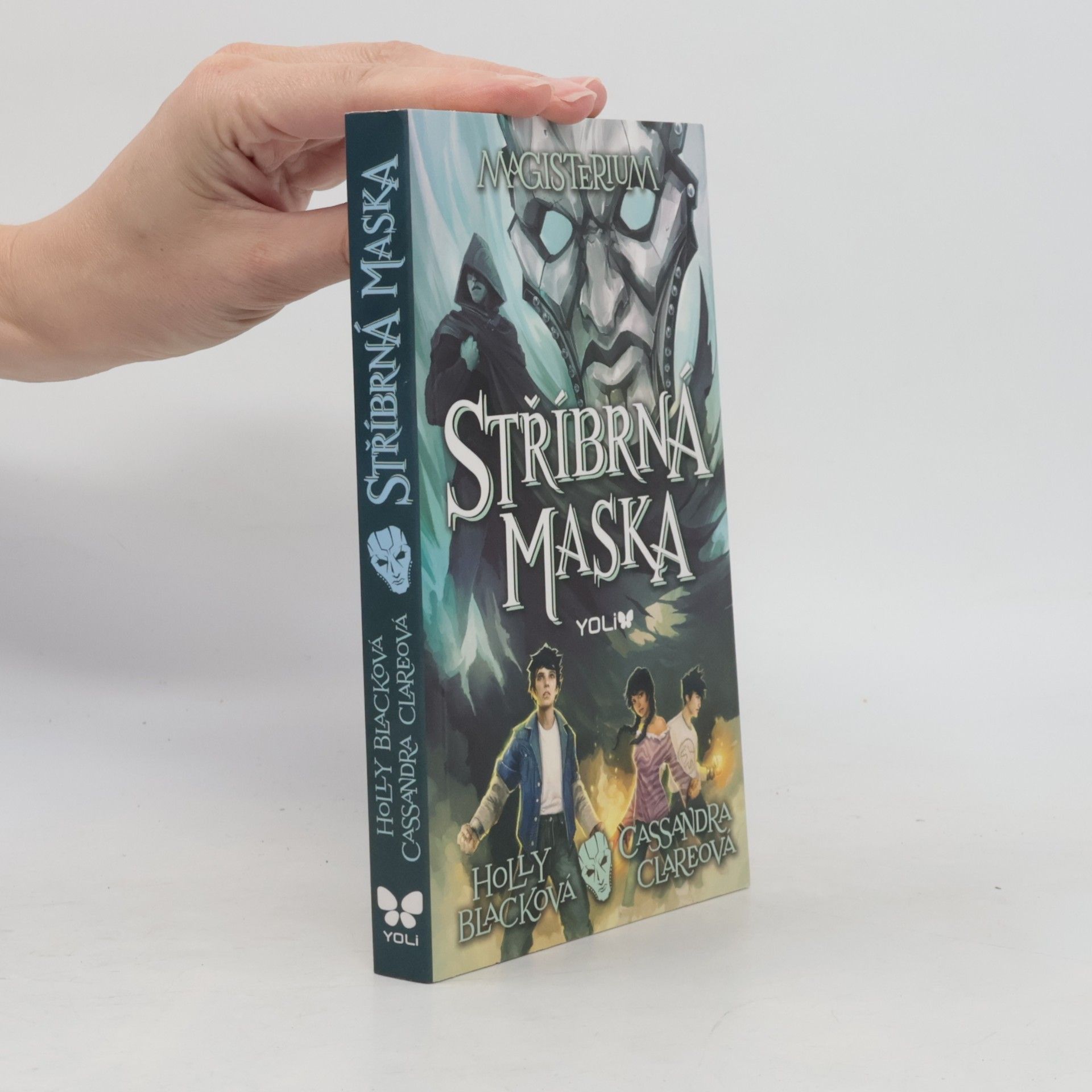 Magisterium 4. Stříbrná maska