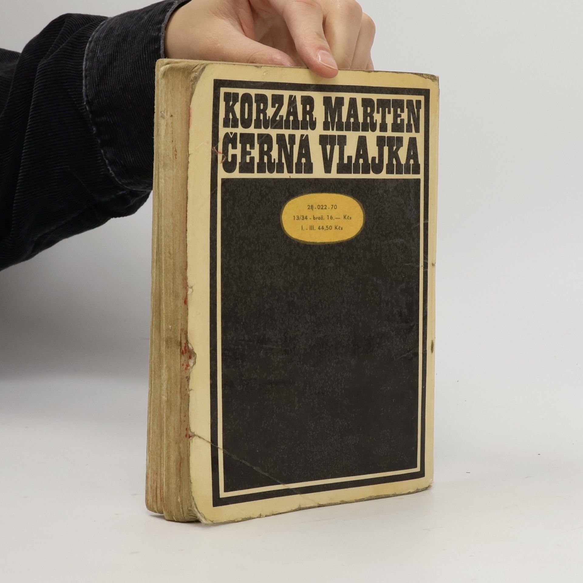 Janusz Meissner Korzár Marten. Černá vlajka