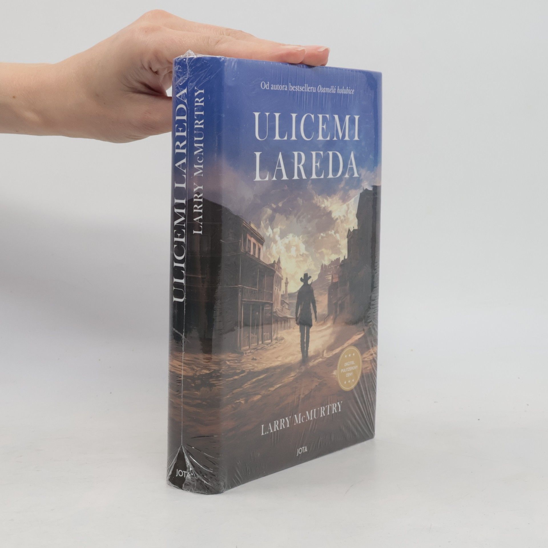 Ulicemi Lareda