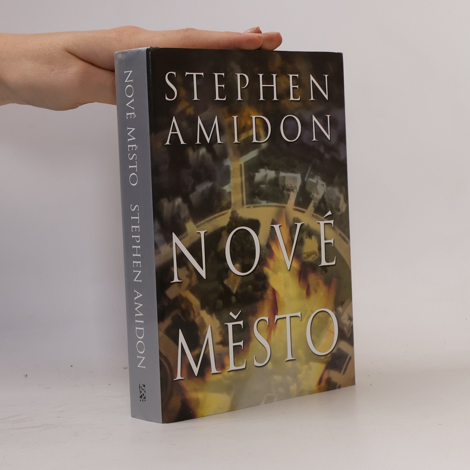 Stephen Amidon Nové město