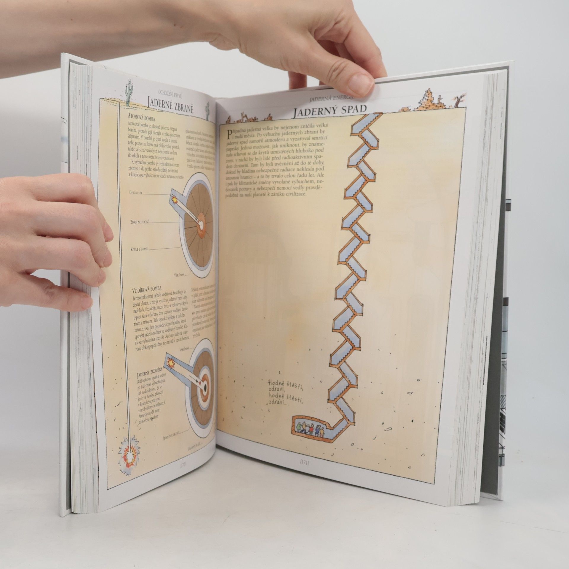 Various authors Úplně nová mamutí kniha techniky