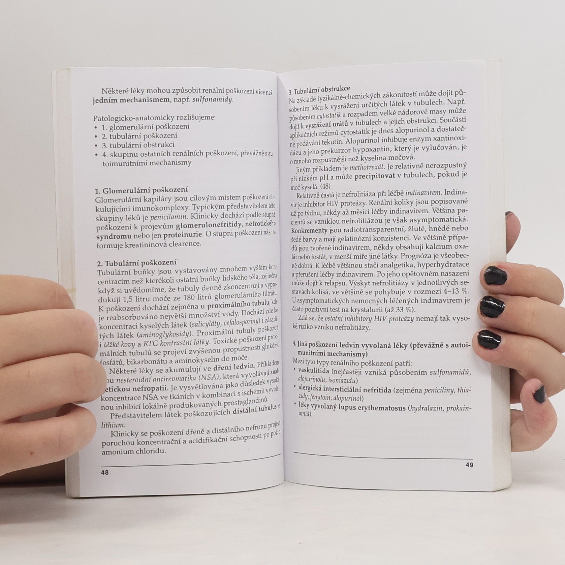Štefan Alušík Klinické projevy nežádoucích účinků léků