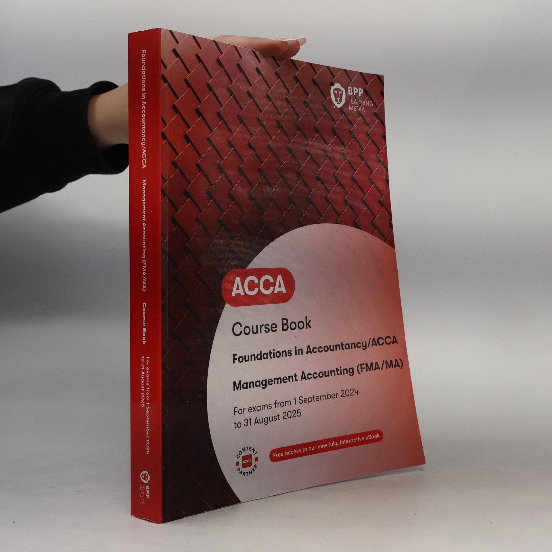 Autorenkollektiv ACCA Course Book