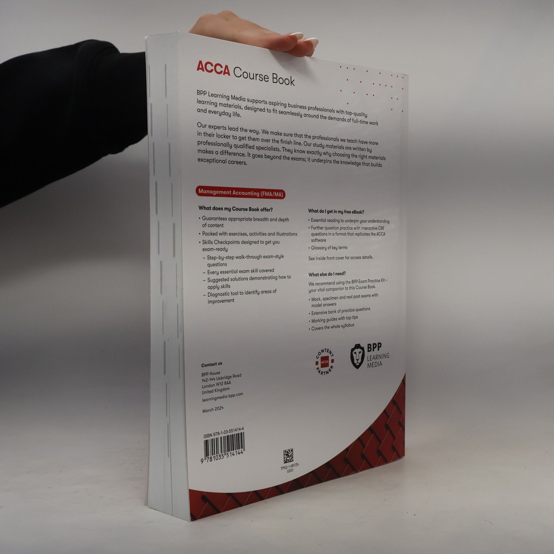 Autorenkollektiv ACCA Course Book