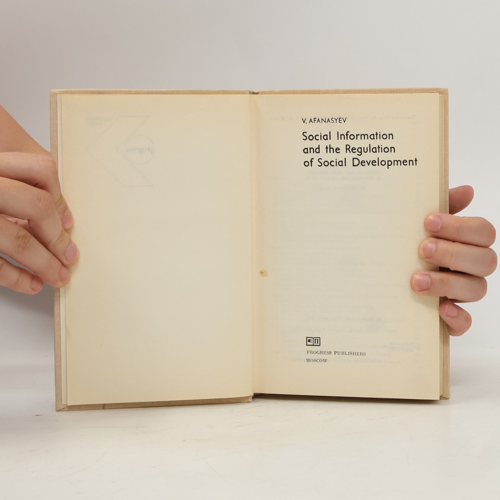 V. Afanasyev Social Information and the Regulation of Social Development