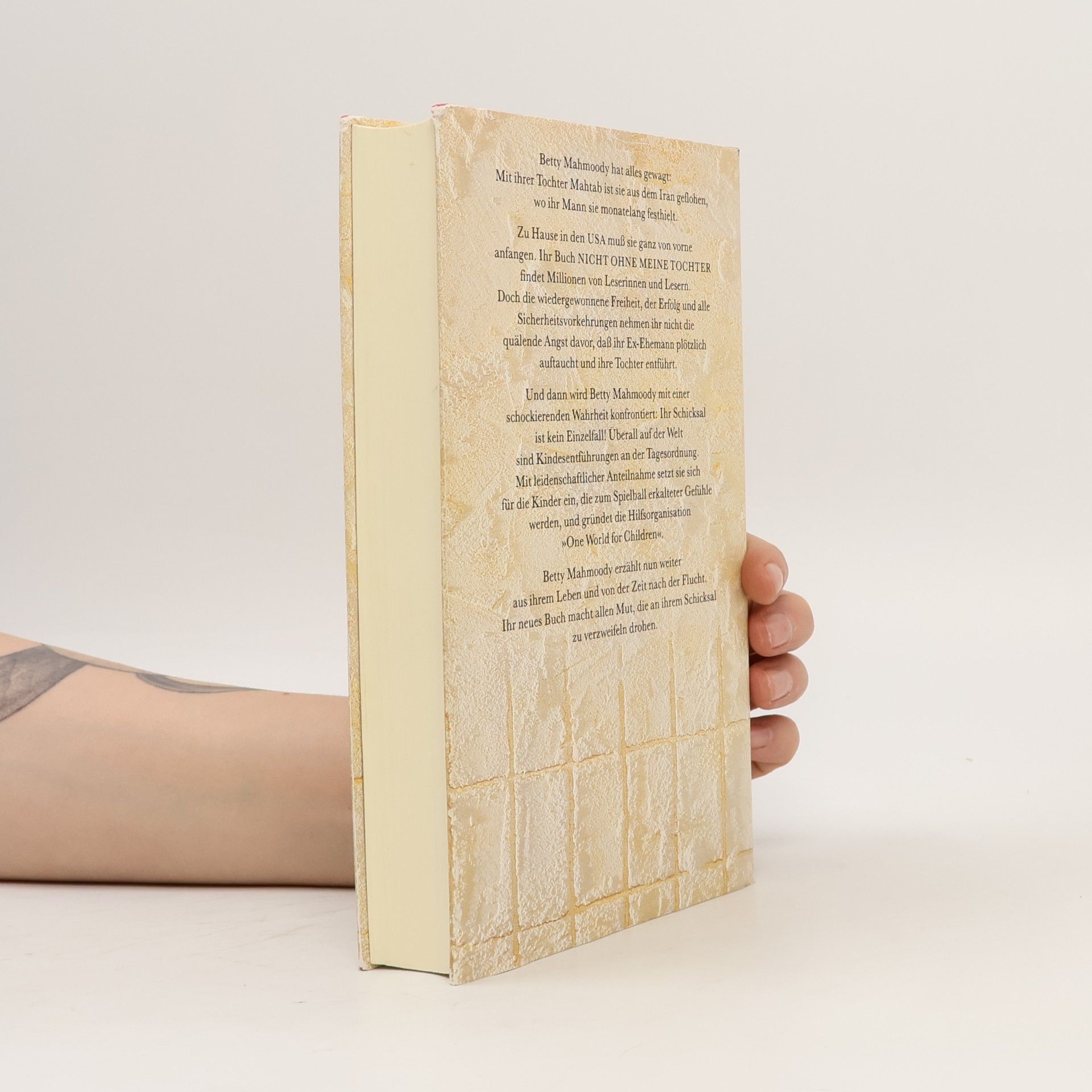 Betty Mahmoody Aus Liebe zu meiner Tochter