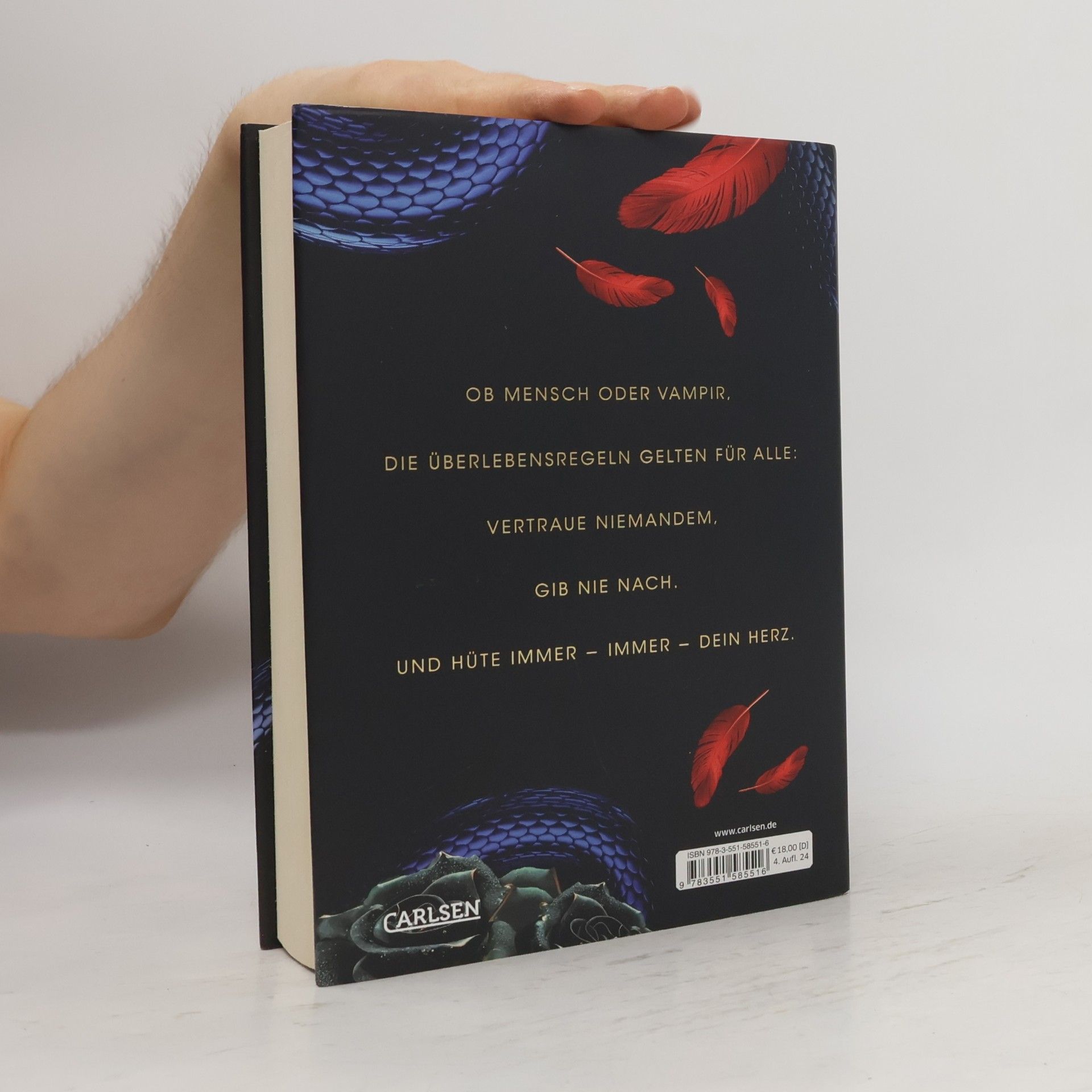 Carissa Broadbent The Serpent and The Wings of Night
