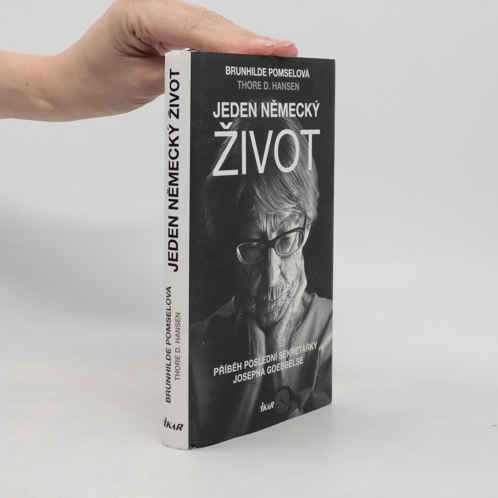 Thore D. Hansen Jeden německý život