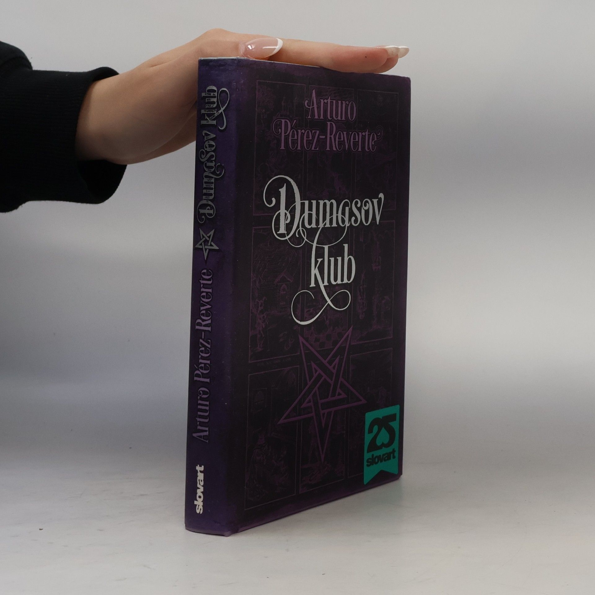 Arturo Pérez-Reverte Dumasov klub