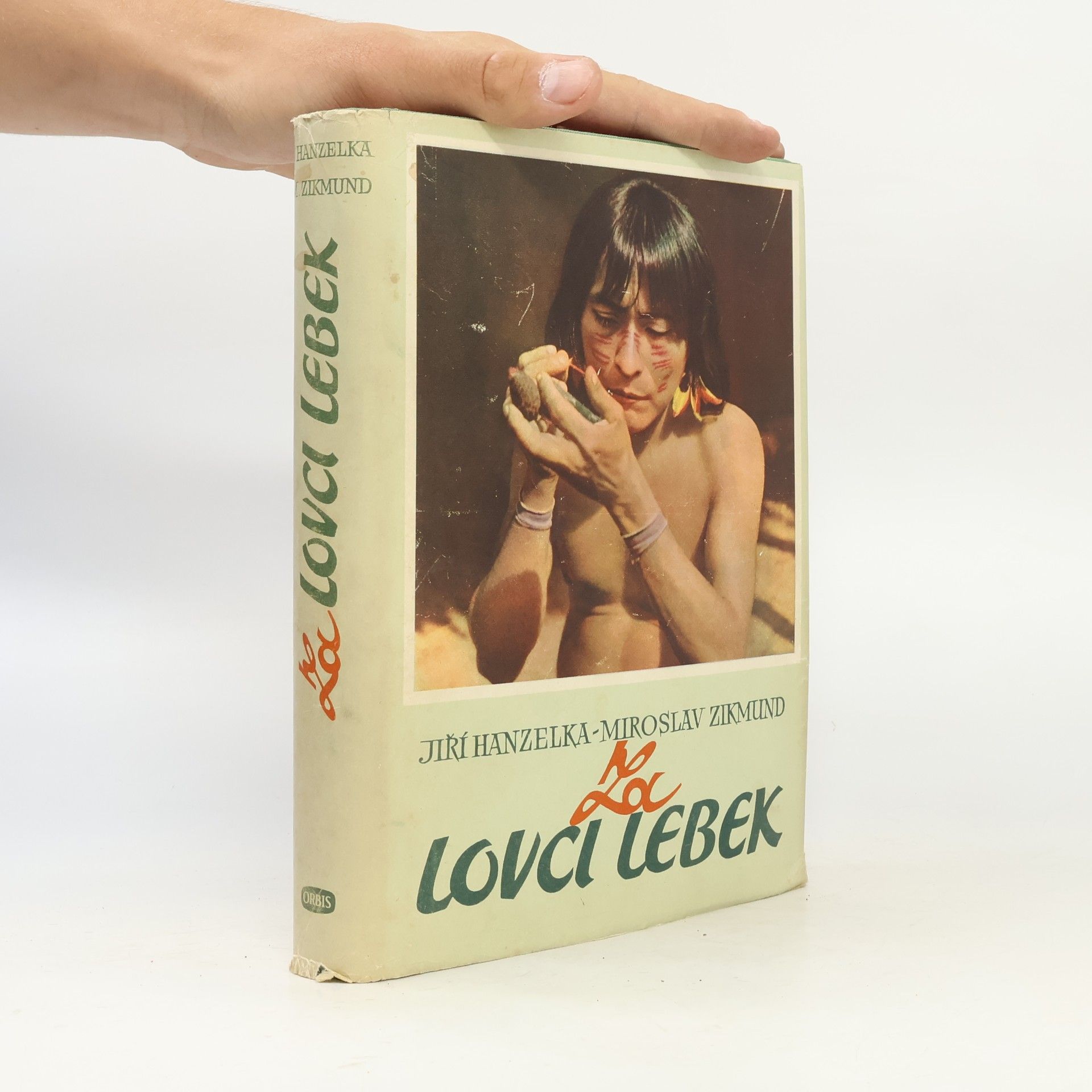 Miroslav Zikmund Za lovci lebek