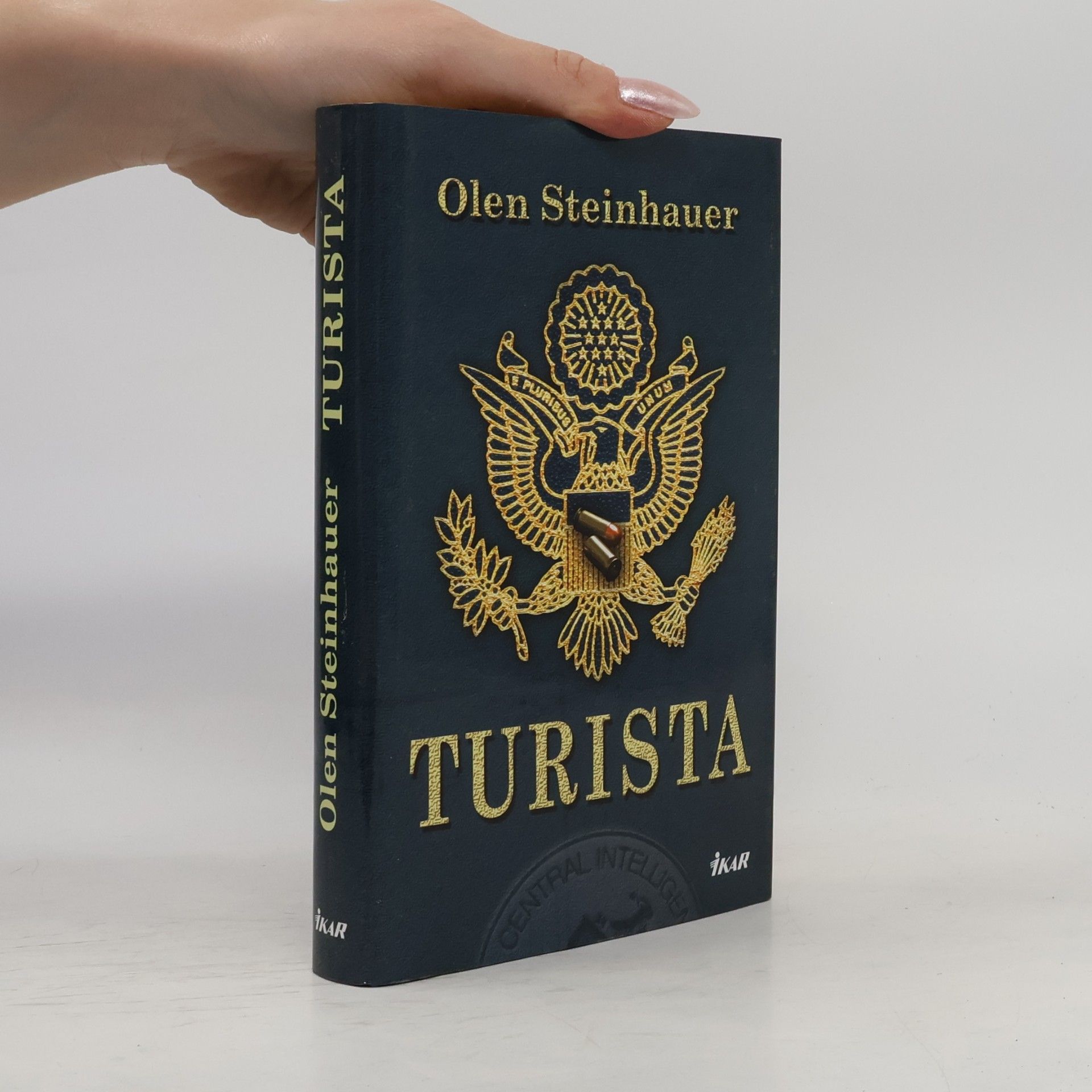 Olen Steinhauer Turista