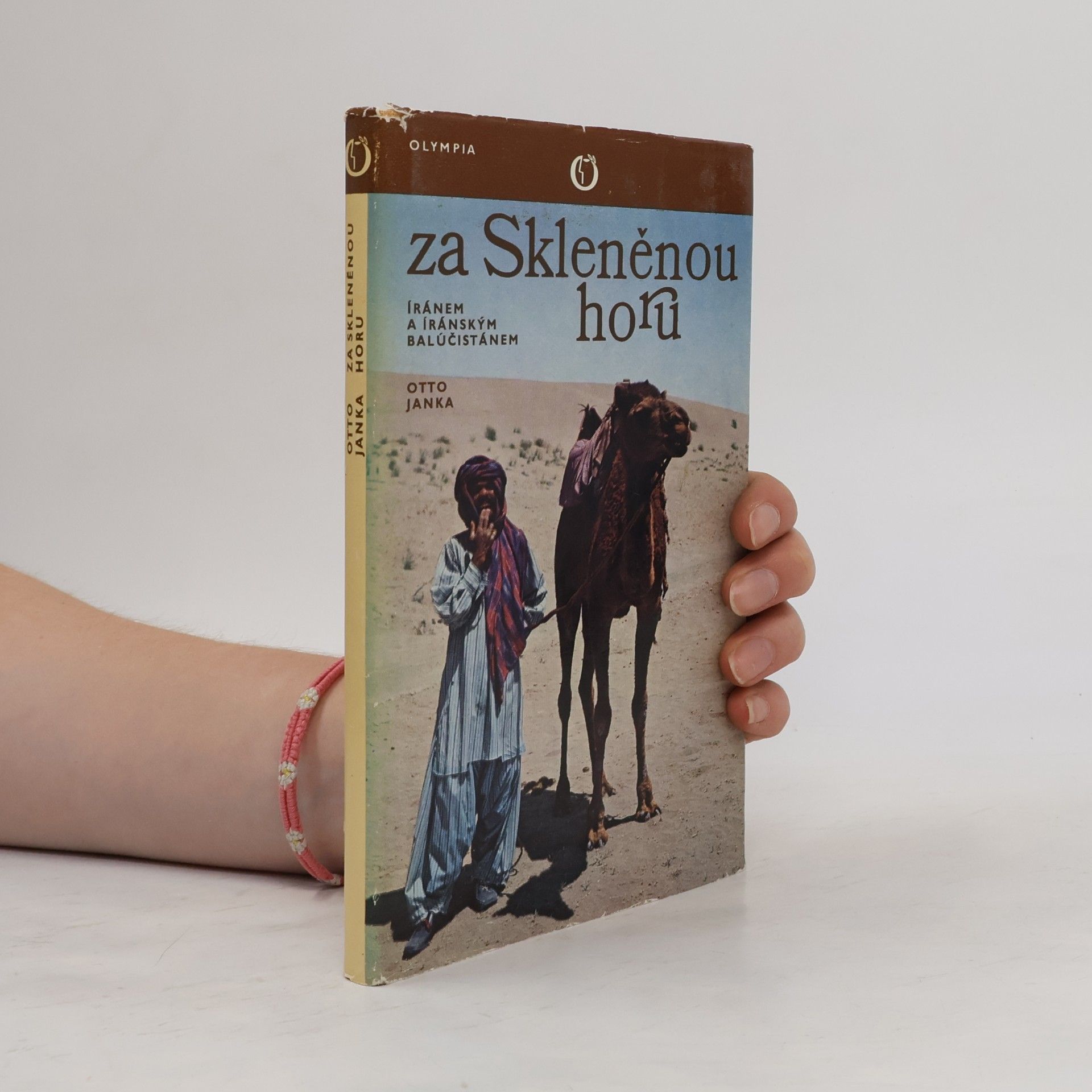 Za Skleněnou horu. Íránem a íránským Balúčistánem