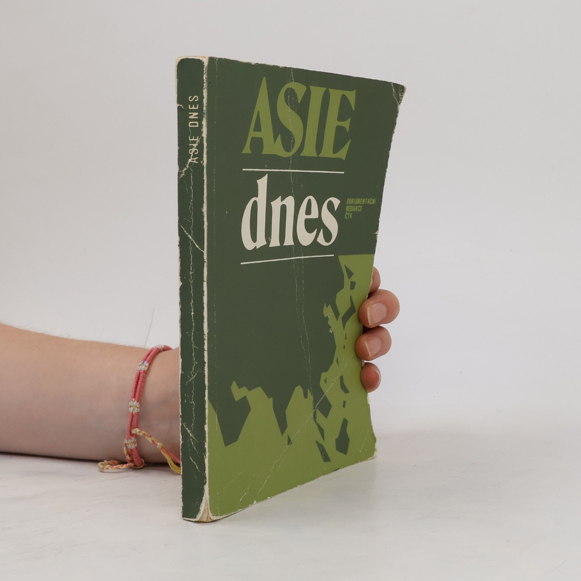 Autorenkollektiv Asie dnes
