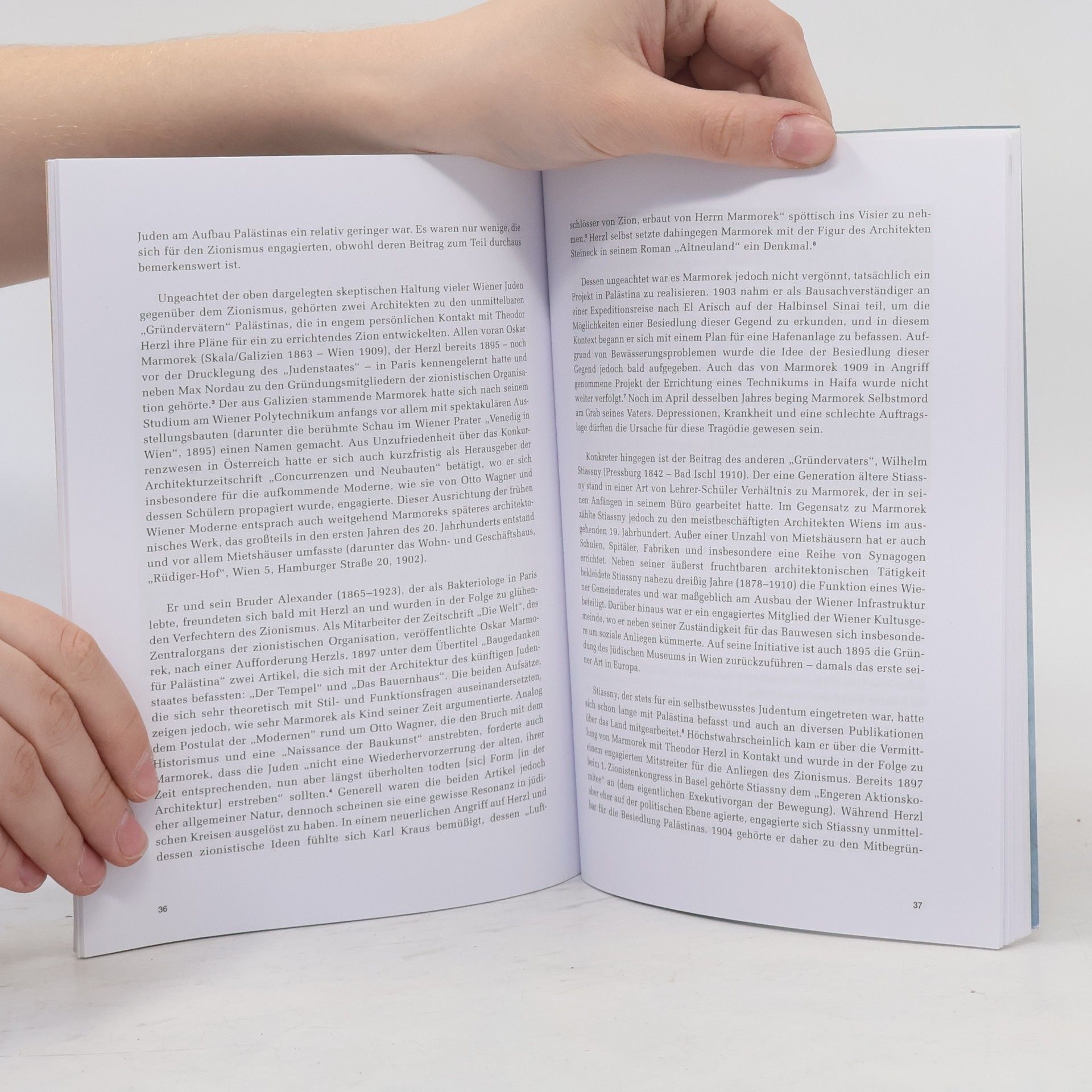 Autorenkollektiv Hintergrund 38