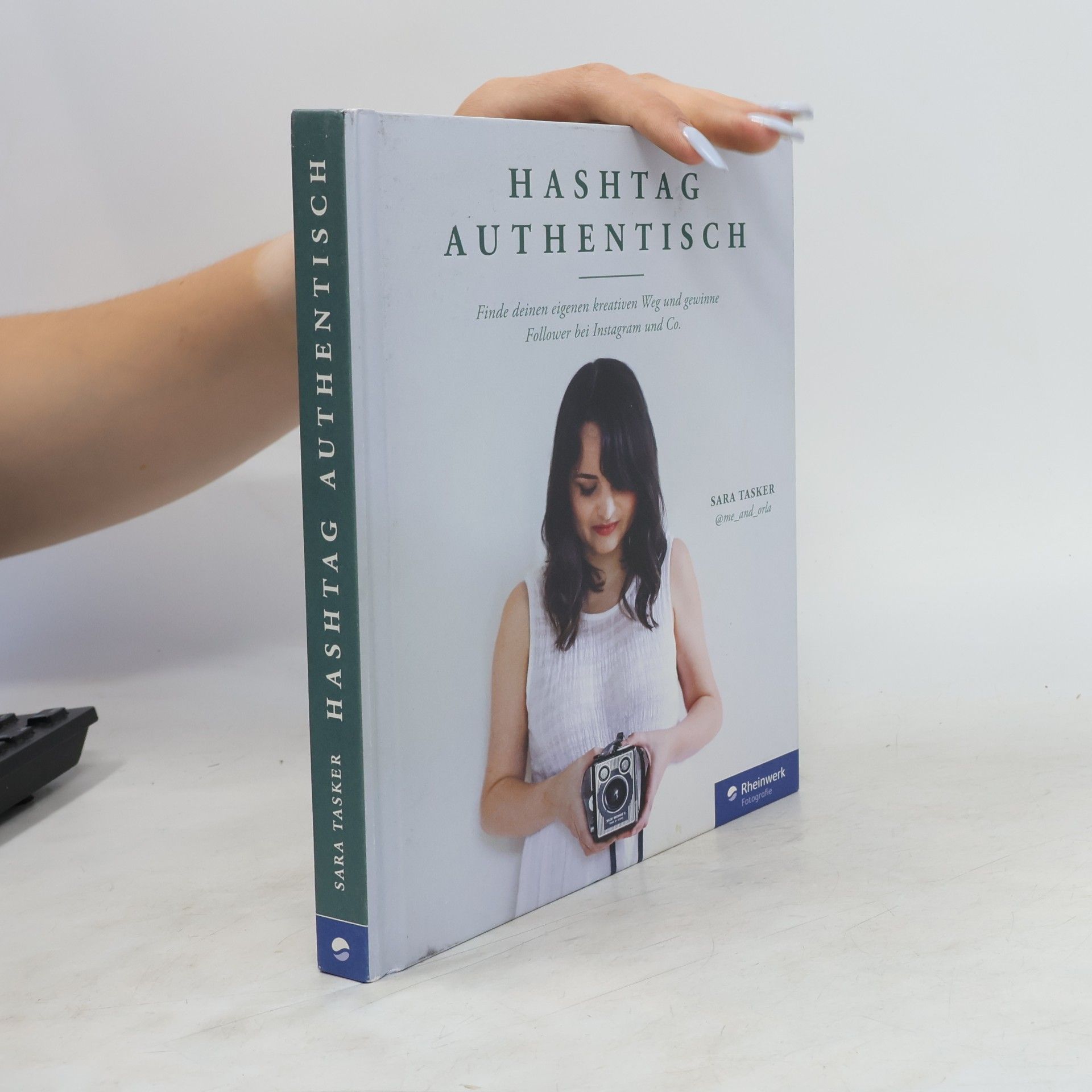 Sara Tasker Hashtag Authentisch
