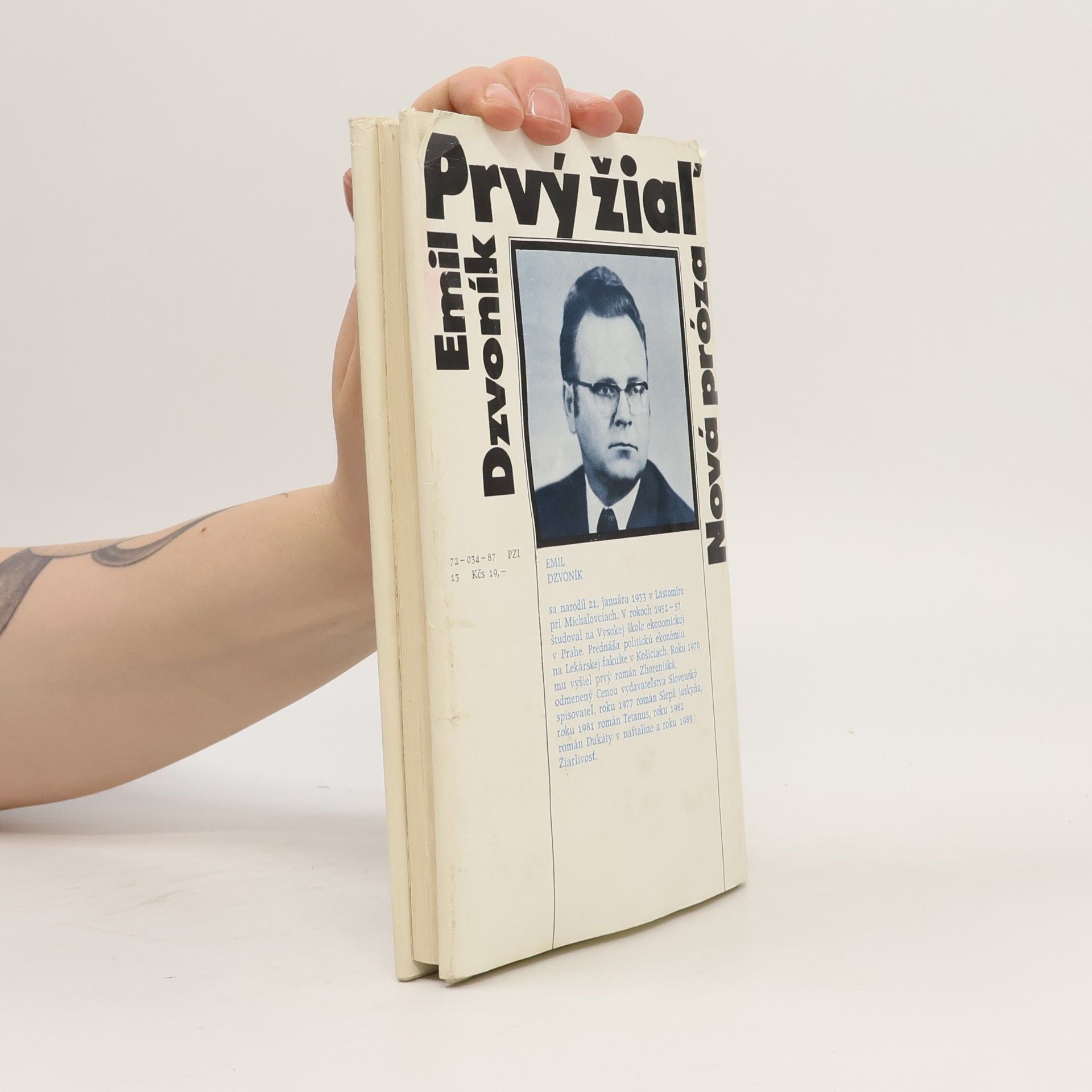 Emil Dzvoník Prvý žiaľ