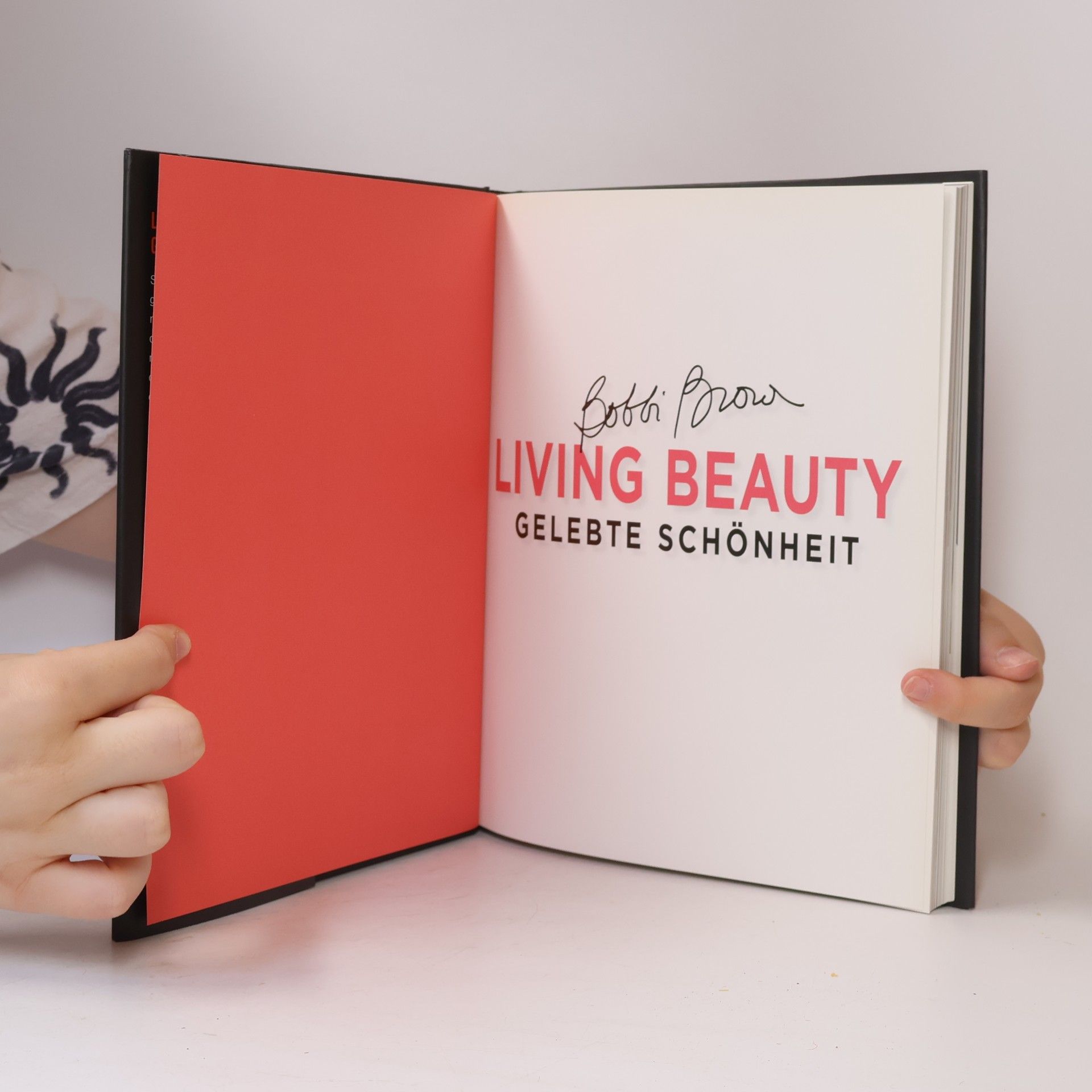 Bobby Brown Living Beauty. Gelebte Schonheit