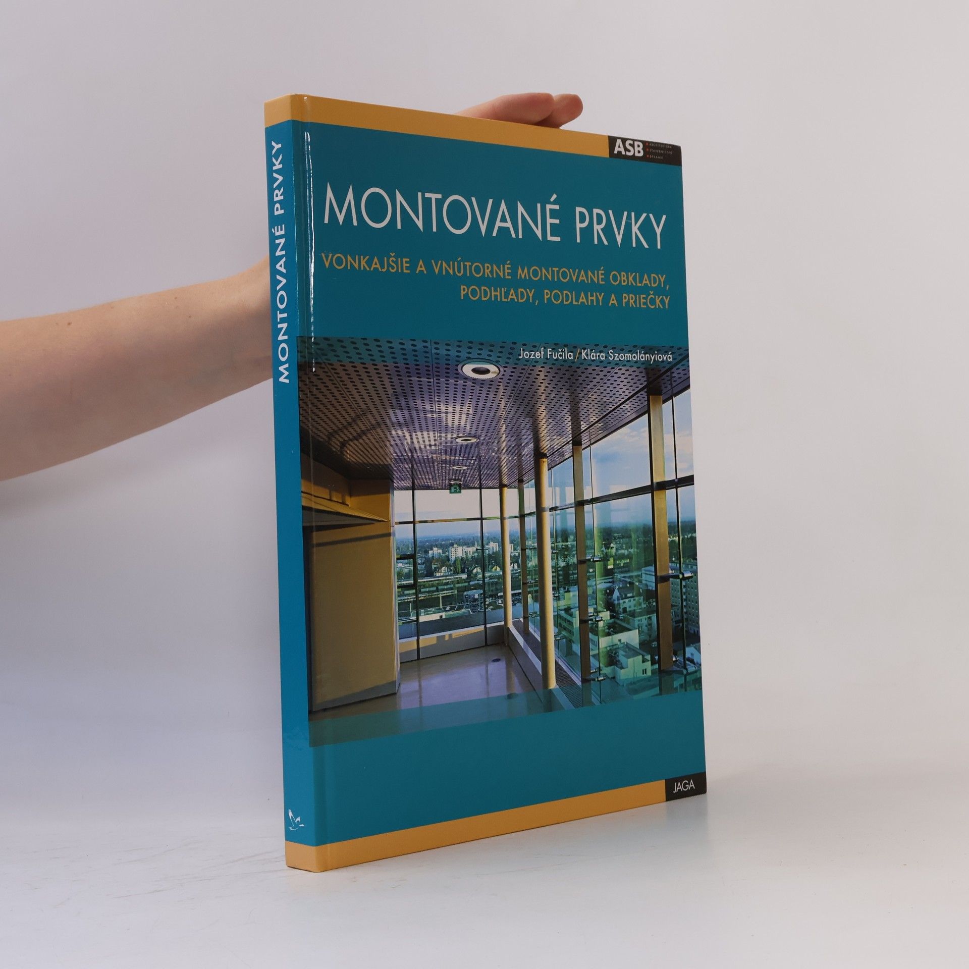 Klára Szomolányiová Montované prvky
