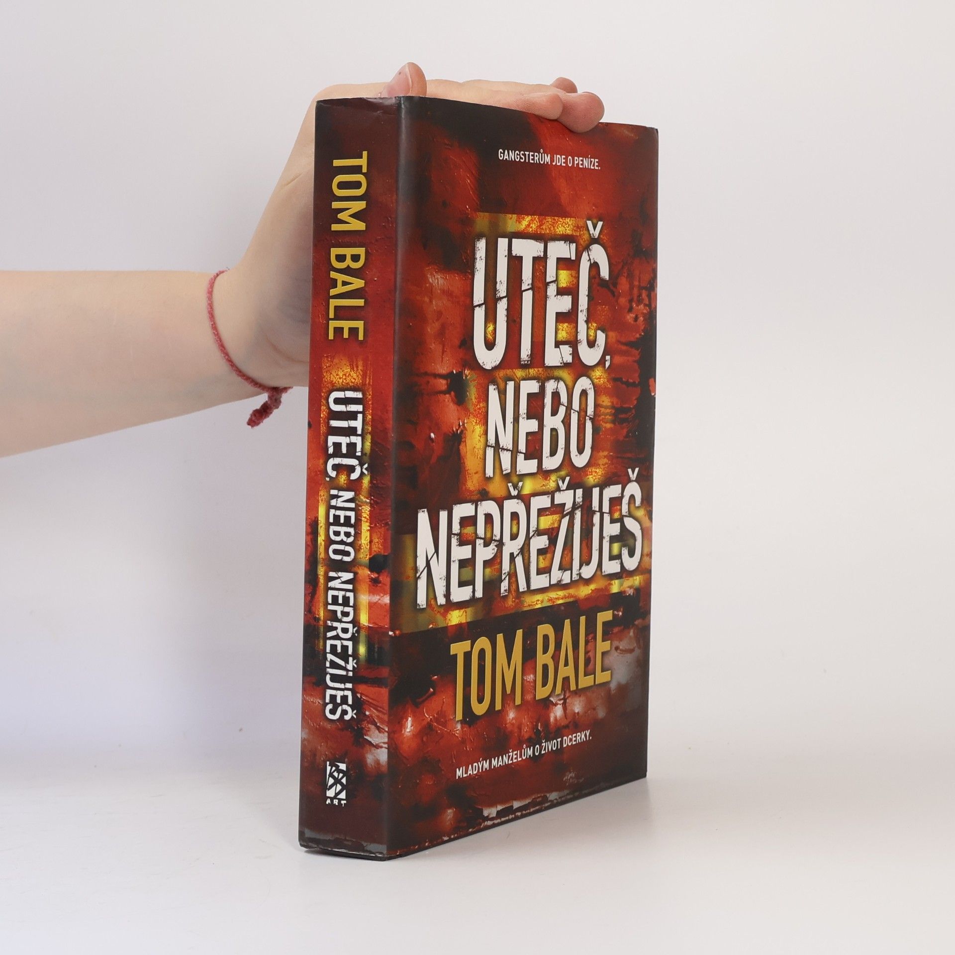 Roman Lipčík Uteč, nebo nepřežiješ