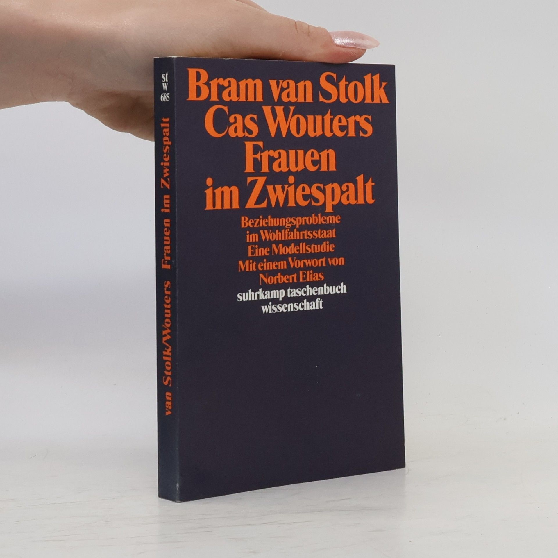 Cas Wouters Frauen im Zwiespalt