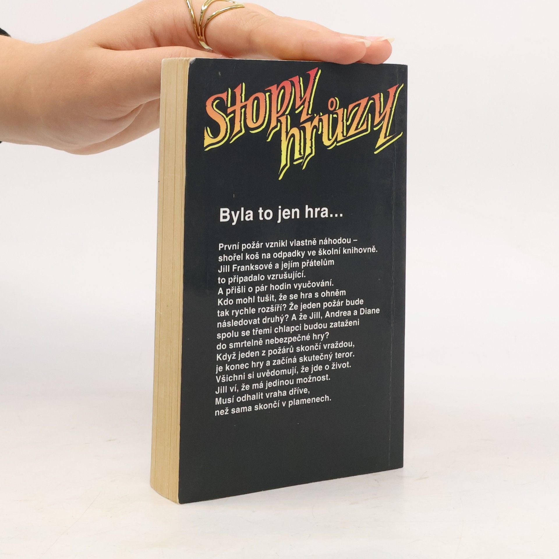 R. L. Stine Hra s ohněm
