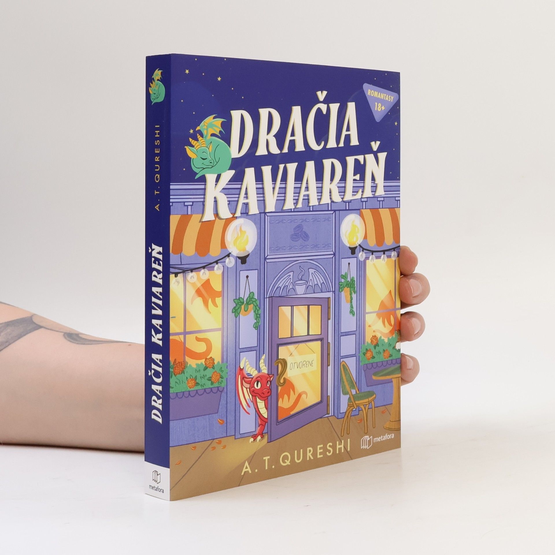 Aamna T. Qureshi Dračia kaviareň