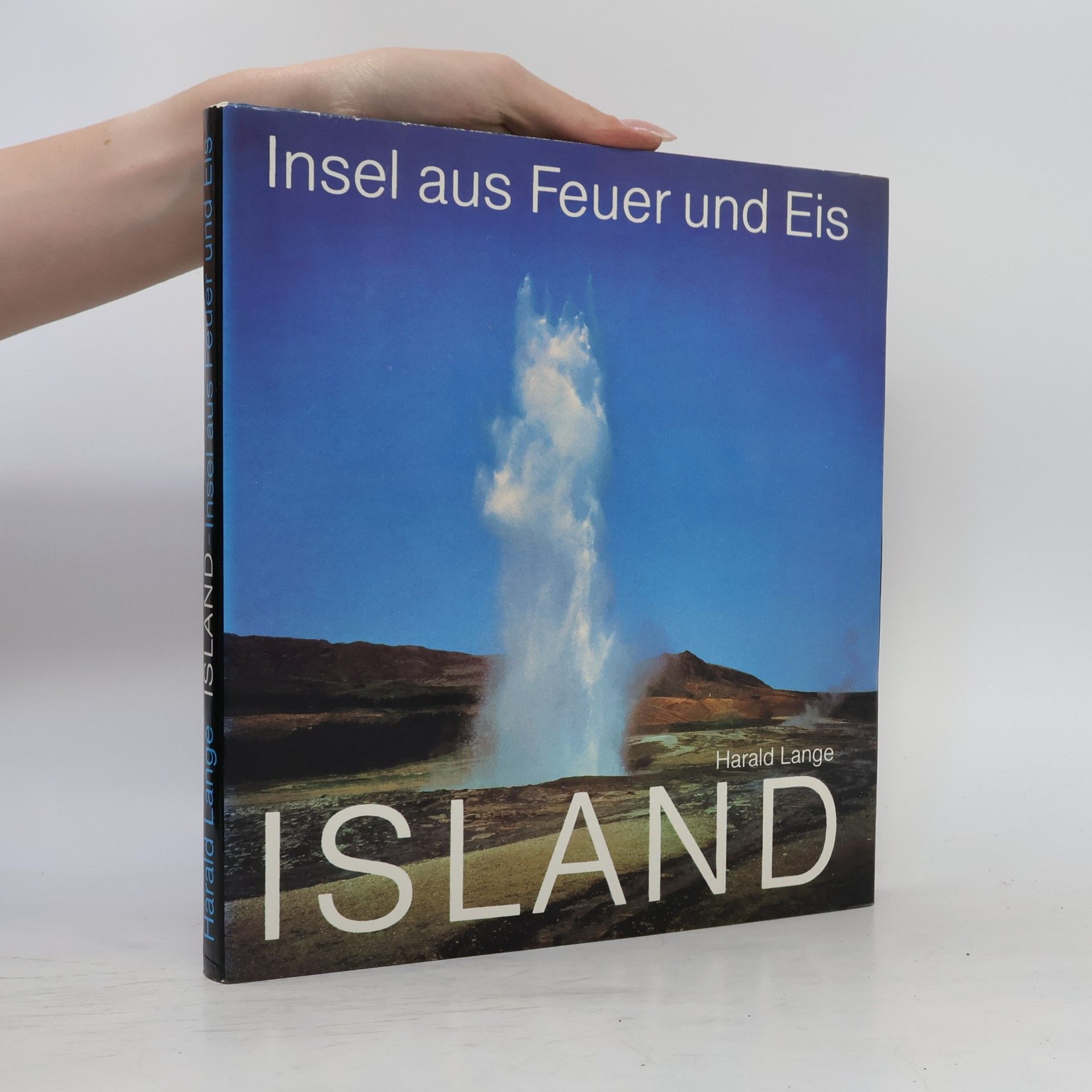Harald Lange Island. Insel aus Feuer und Eis