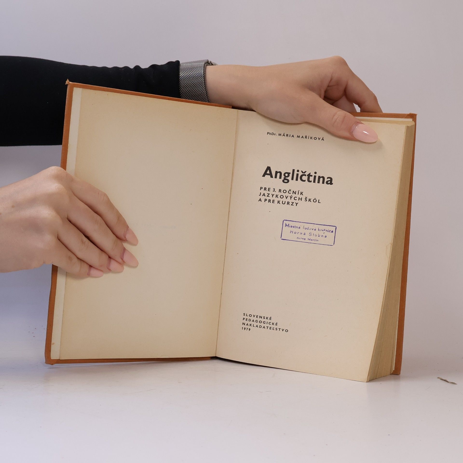 Autorenkollektiv Angličtina pre 3. ročník jazykových škôl a pre kurzy