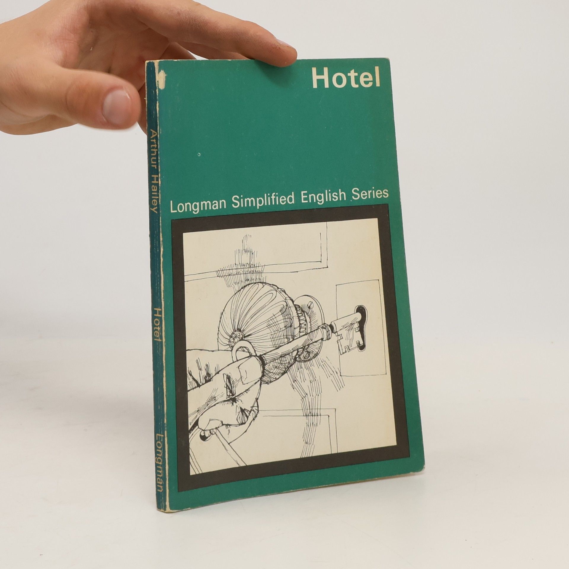 Arthur Hailey Hotel