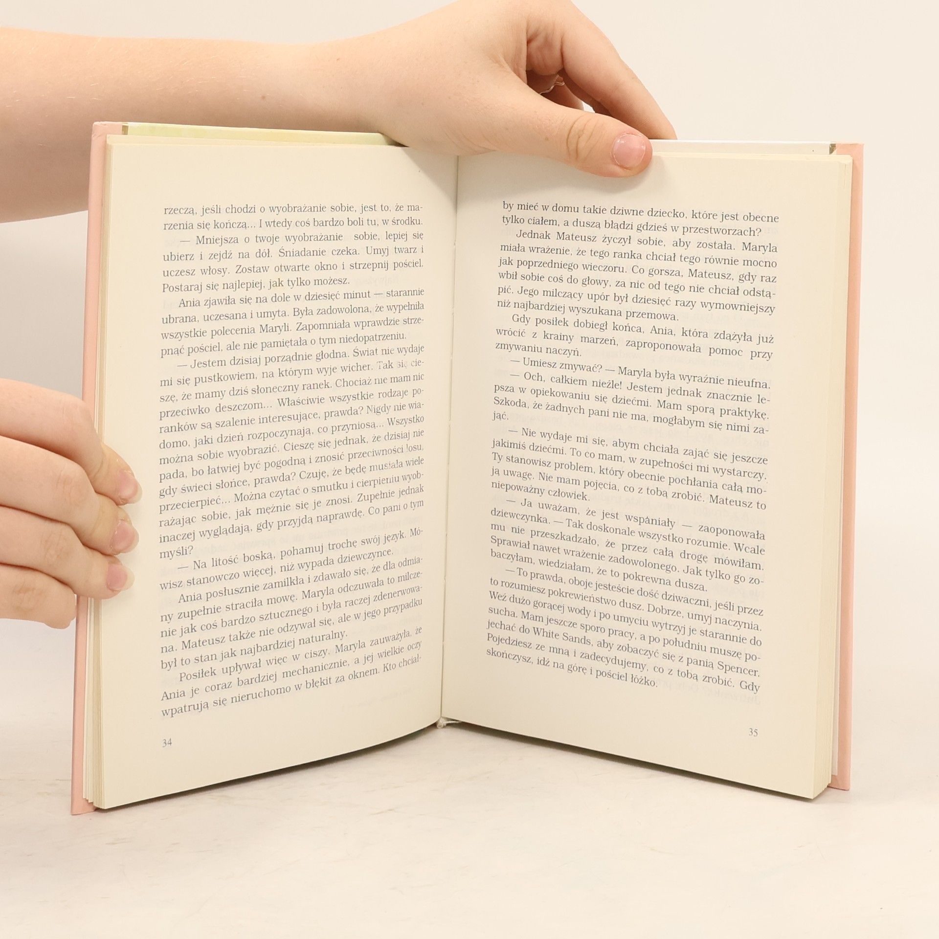 Lucy Maud Montgomery Ania z Zielonego Wzgórza 1